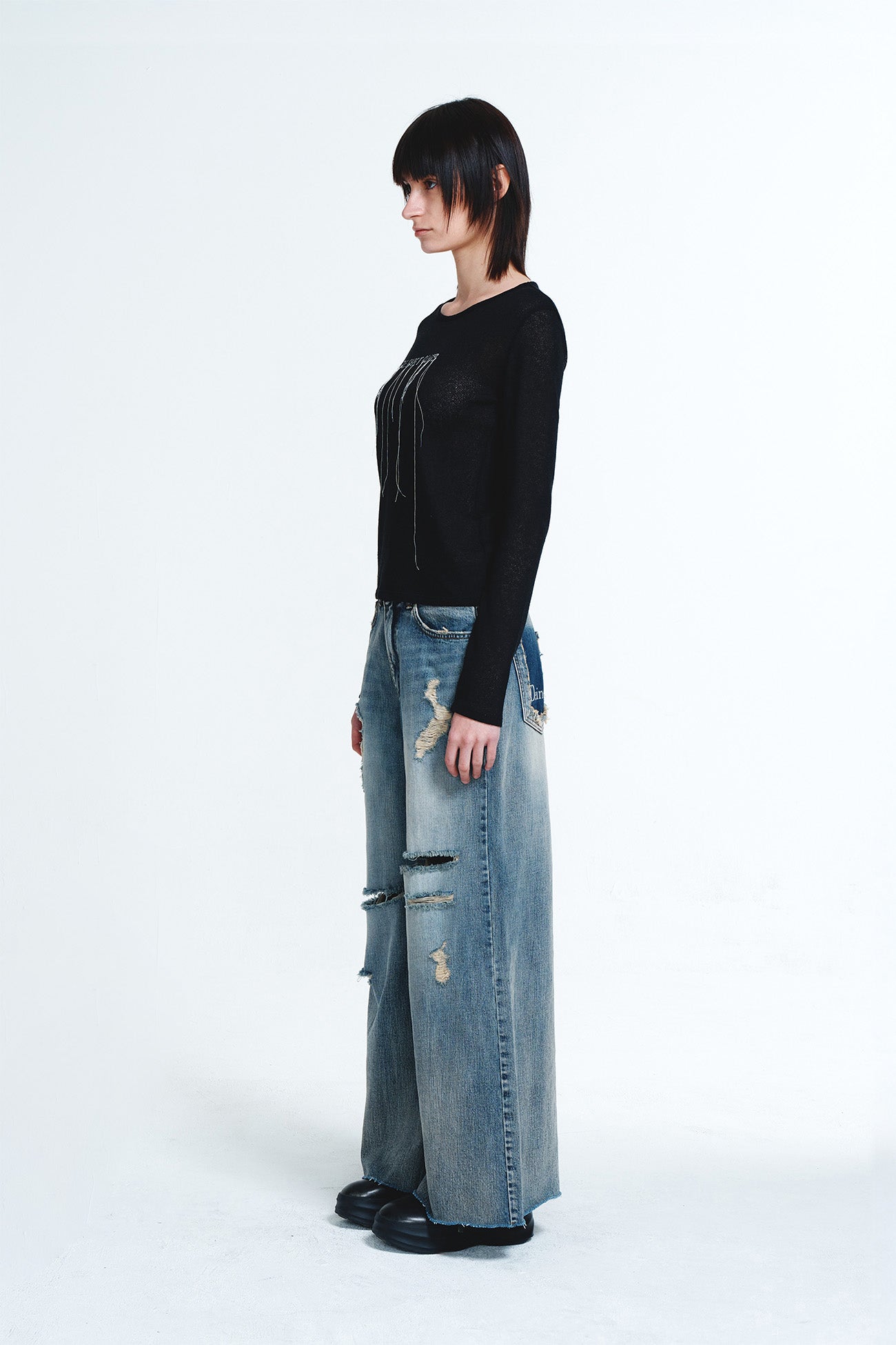 Deinet - Destroyed Denim (Blue) product image 2 | TRAB K-Fashion Australia