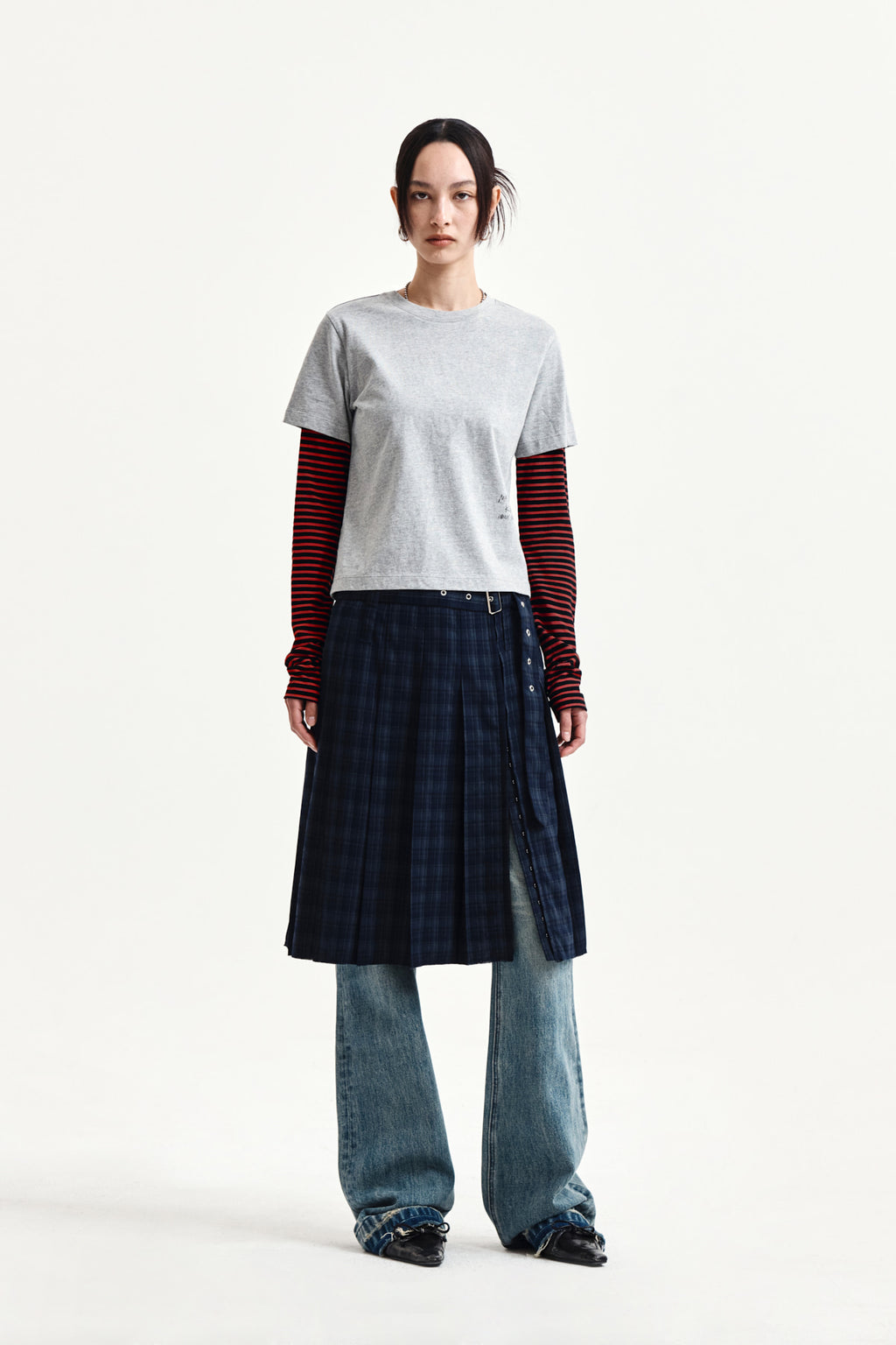 Matin Kim - Graffiti Logo Stripe Layered Top (Grey) product image 9 | TRAB K-Fashion Australia