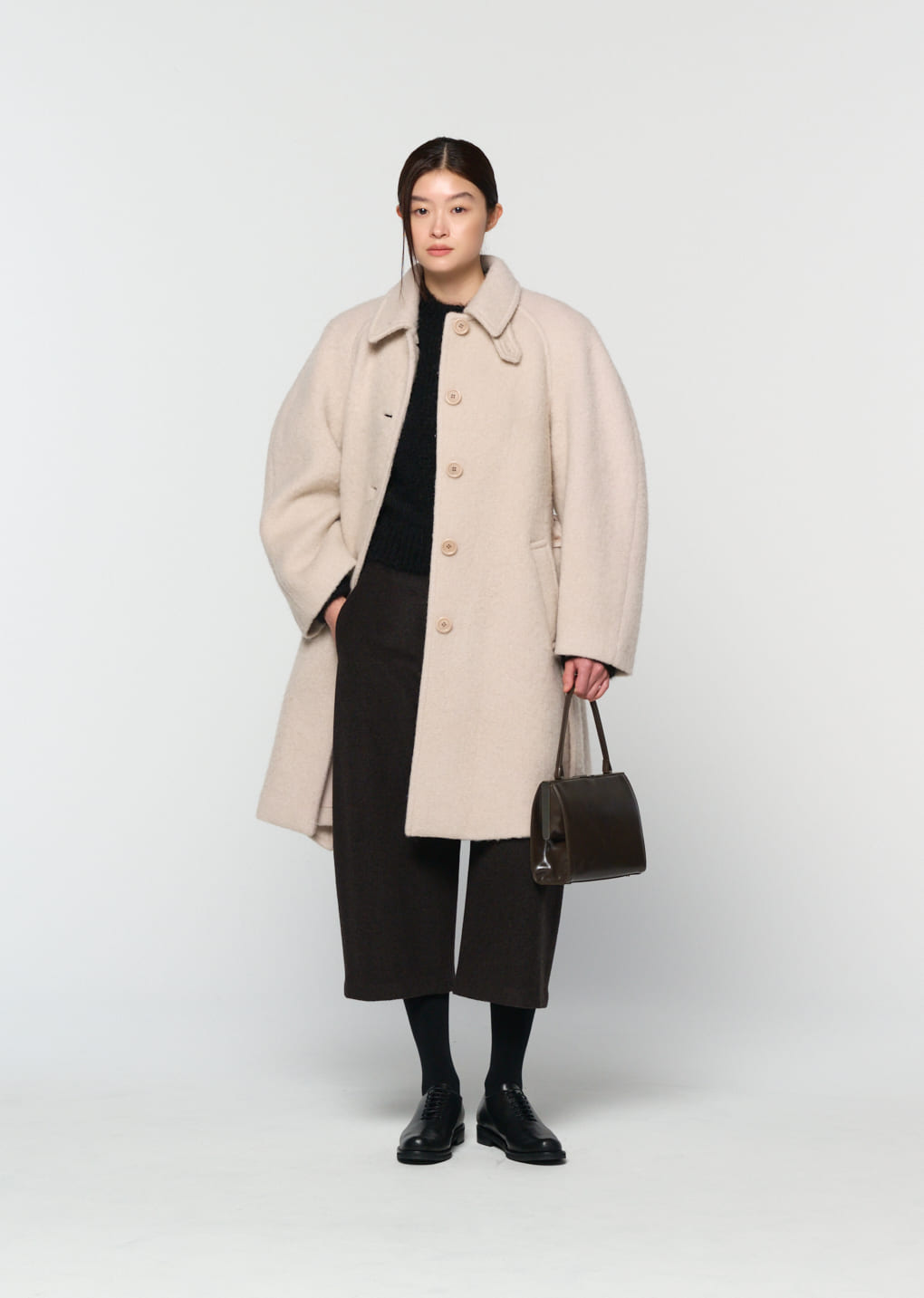 Amomento - alpaca raglan coat (Ivory) product image 5 | TRAB K-Fashion Australia