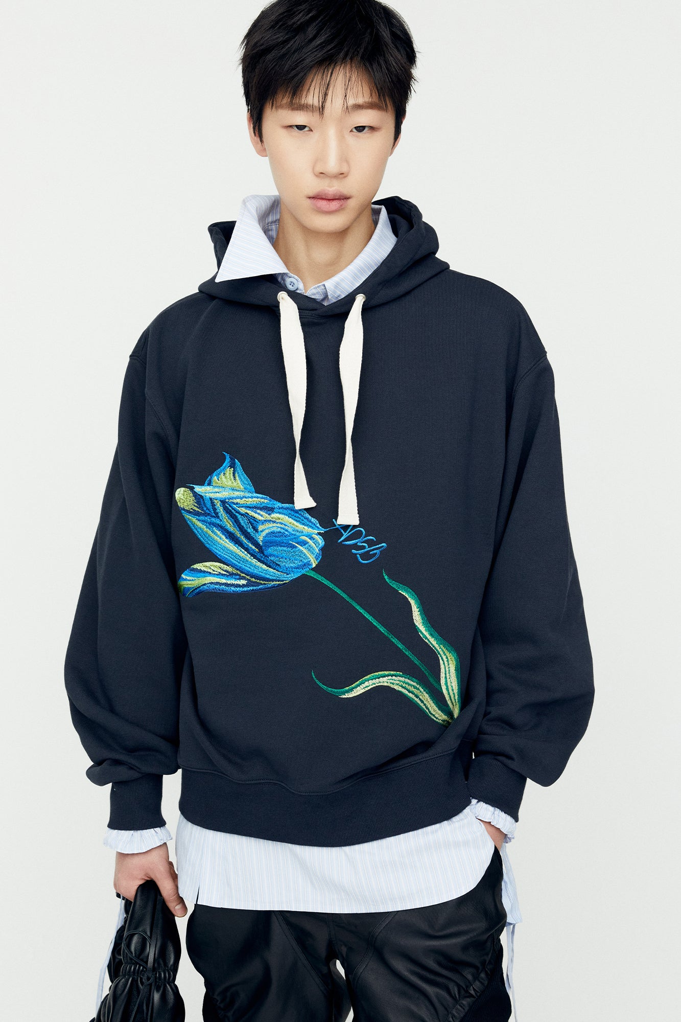 Andersson Bell - (essential) Adsb Fiore Hoodie (Charcoal) product image 6 | TRAB K-Fashion Australia