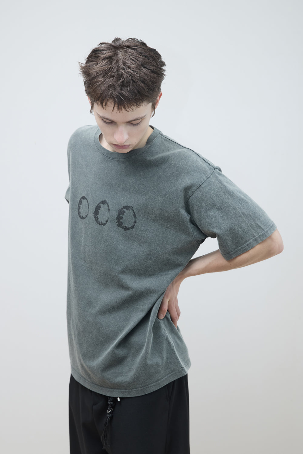 Hatchingroom - Floral Egg Tee (1/2 Khaki) product image 12 | TRAB K-Fashion Australia