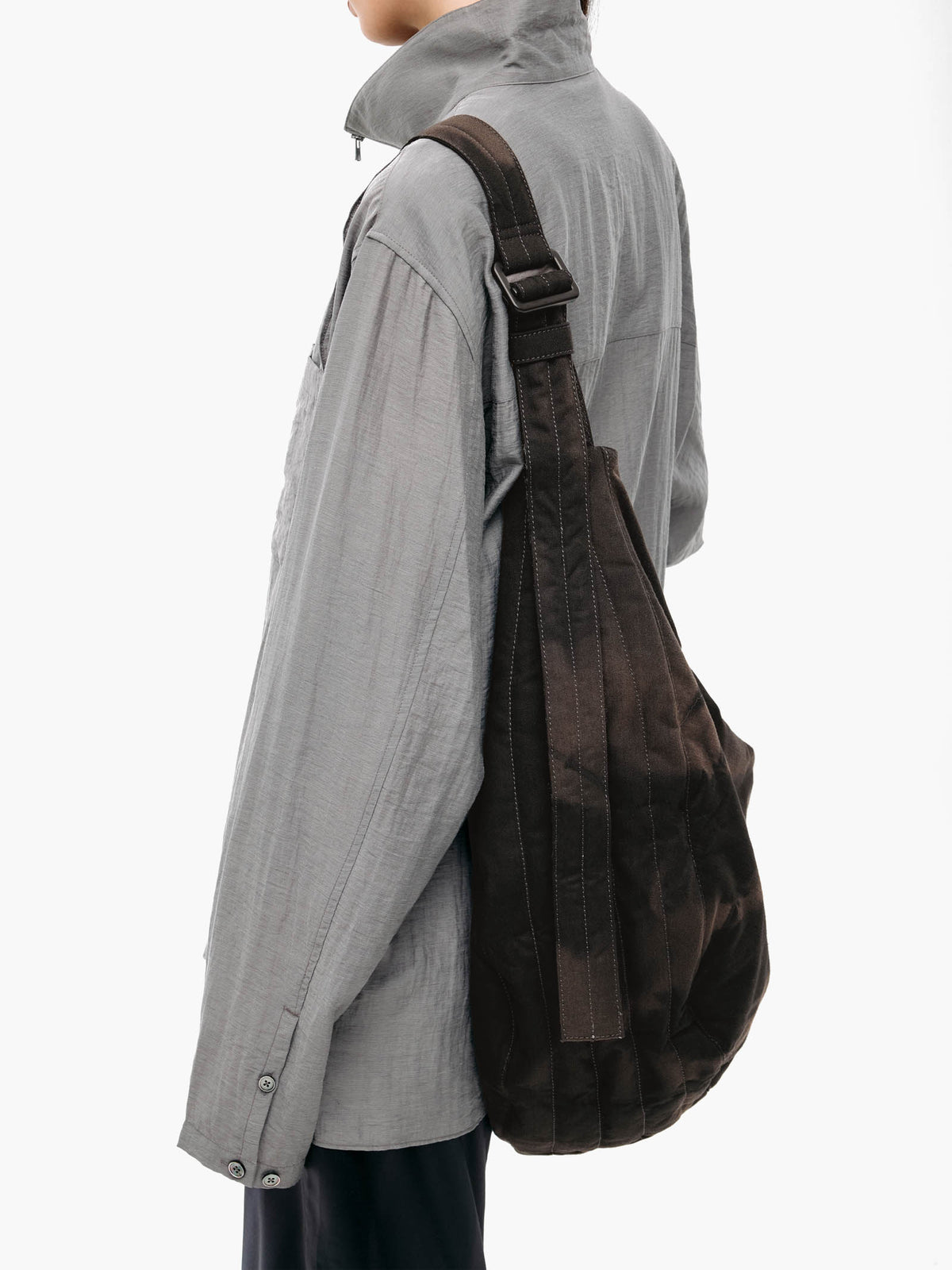 Jiyong Kim - Sun-Bleached Draped Shoulder Bag (Black) product image 5 | TRAB K-Fashion Australia