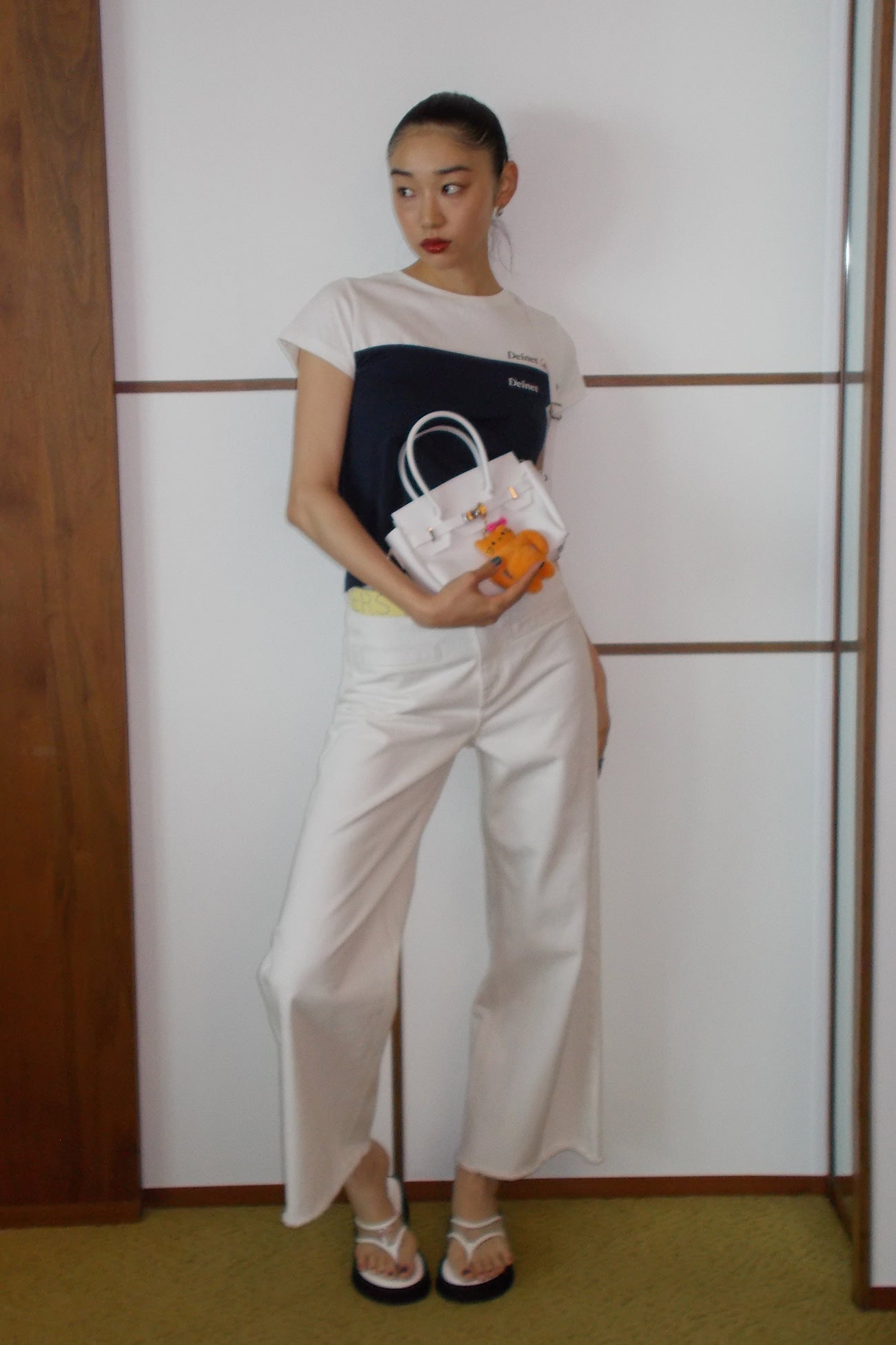 Deinet - Layered Contrast T-Shirt (White) product image 9 | TRAB K-Fashion Australia