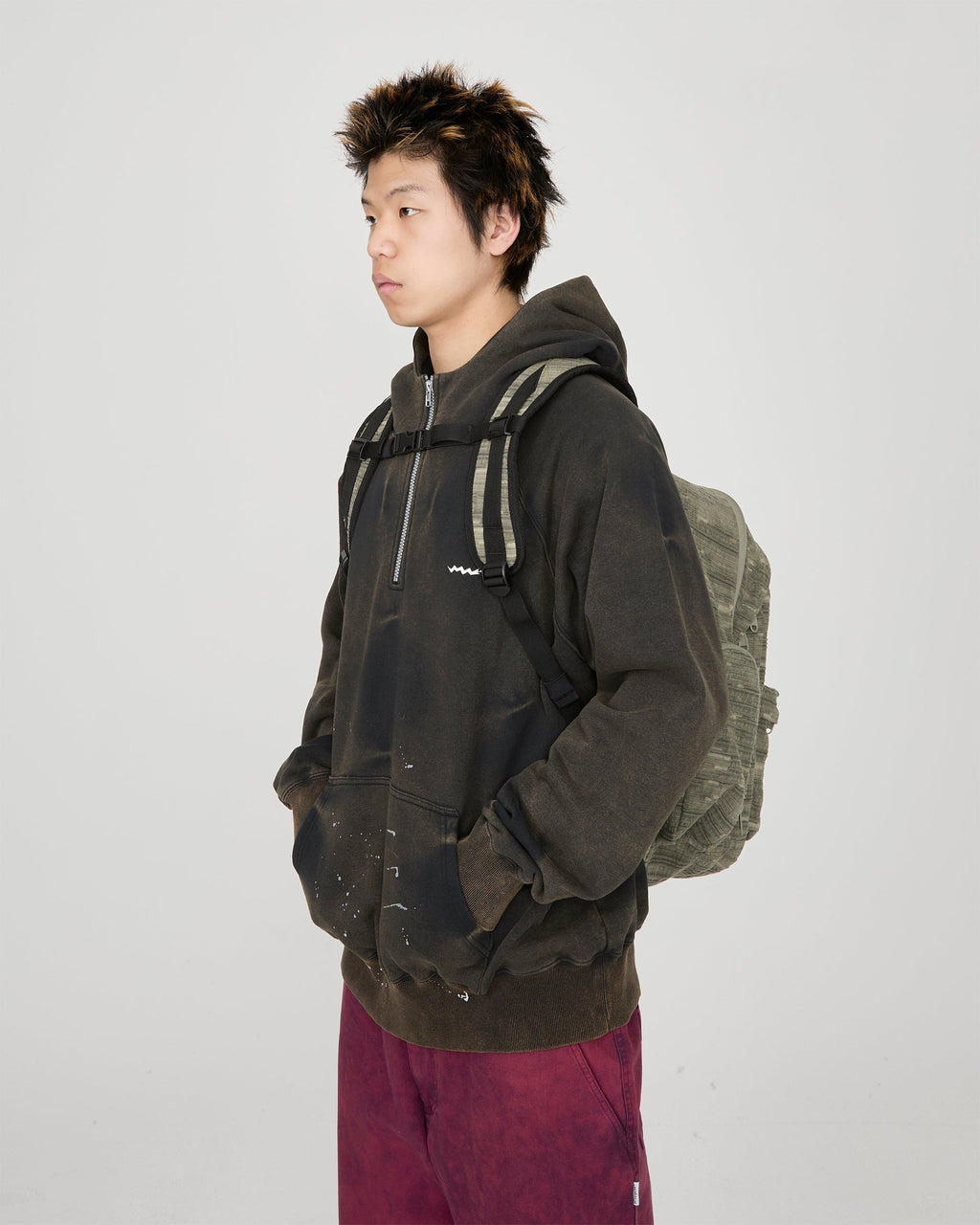 yeseyesee - Boarders Backpack (Khaki) product image 10 | TRAB K-Fashion Australia