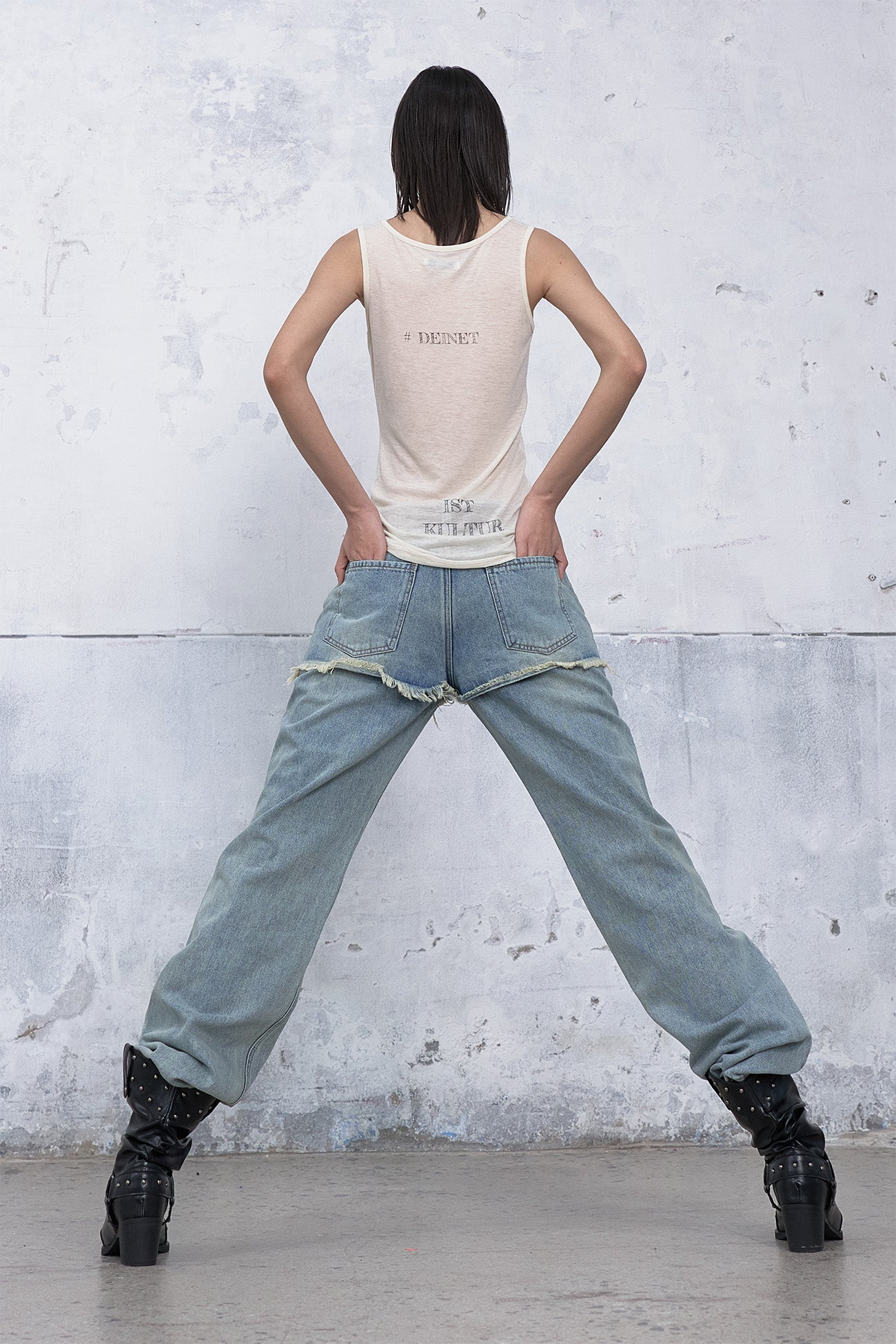 Deinet - Ist Kultur Sleeveless (Beige) product image 6 | TRAB K-Fashion Australia
