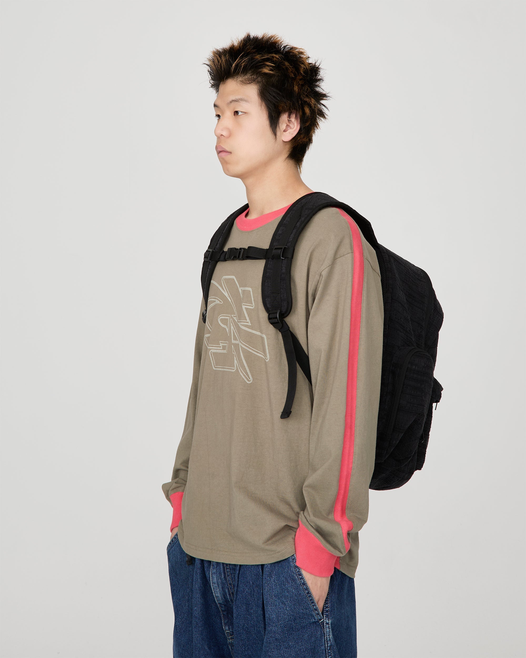 yeseyesee - Boarders Backpack (Black) product image 9 | TRAB K-Fashion Australia