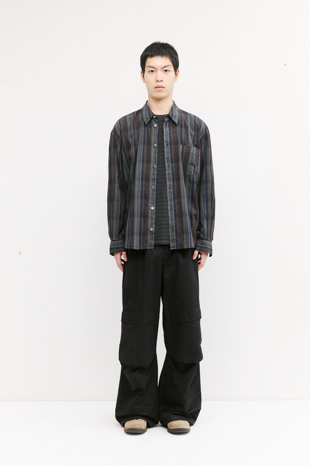 Hatchingroom - Classic Shirt Multi Stripe Dyed (Charcoal) product image 4 | TRAB K-Fashion Australia
