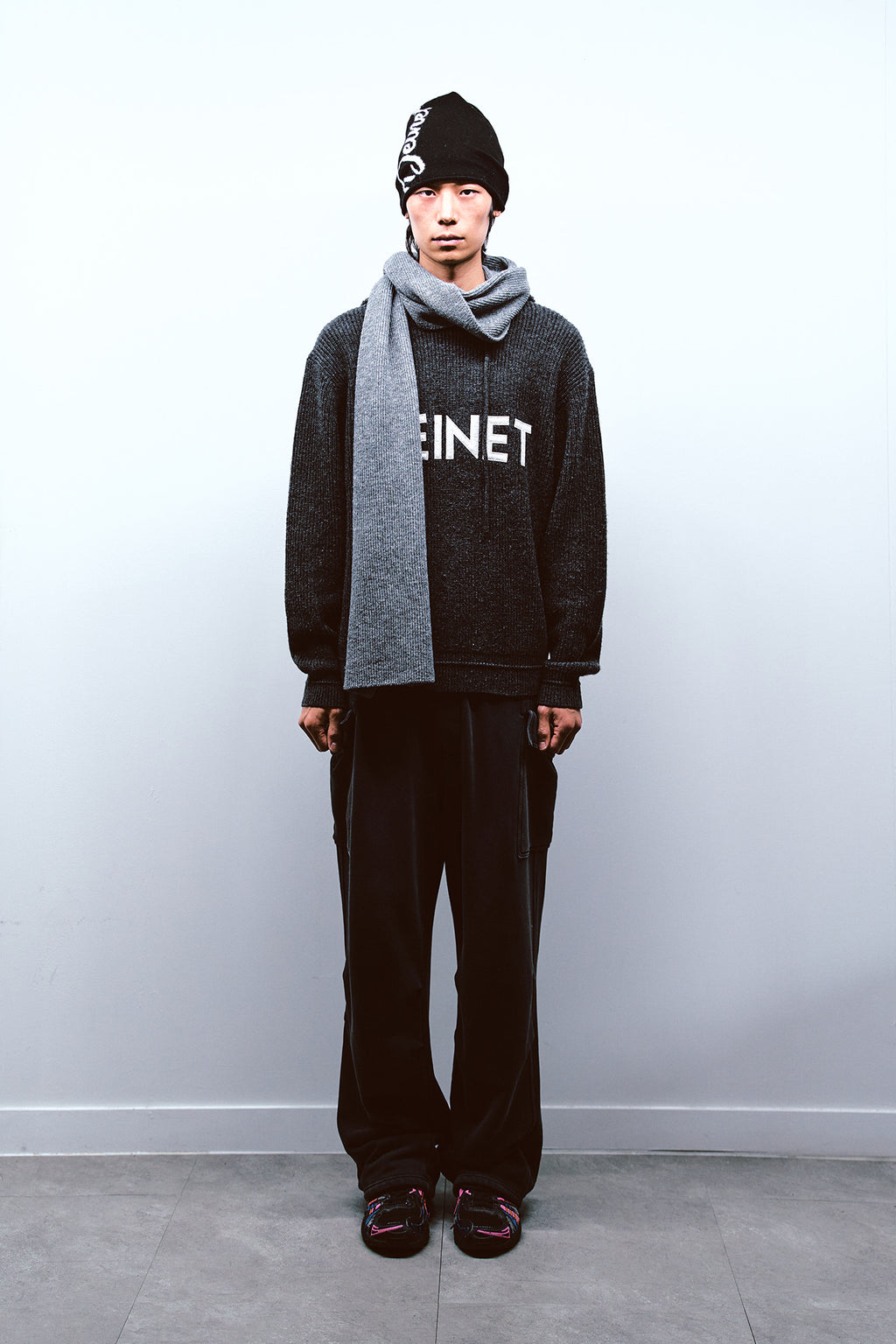 Deinet - Basic Logo Knit Hoodie (Charcoal) product image 1 | TRAB K-Fashion Australia