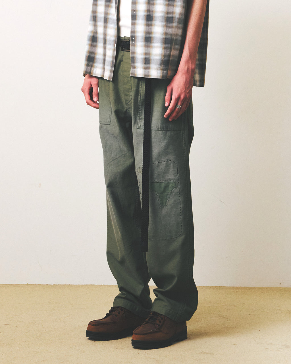 Eastlogue - Damaged Fatigue Pants (Olive Backsatin) product image 3 | TRAB K-Fashion Australia