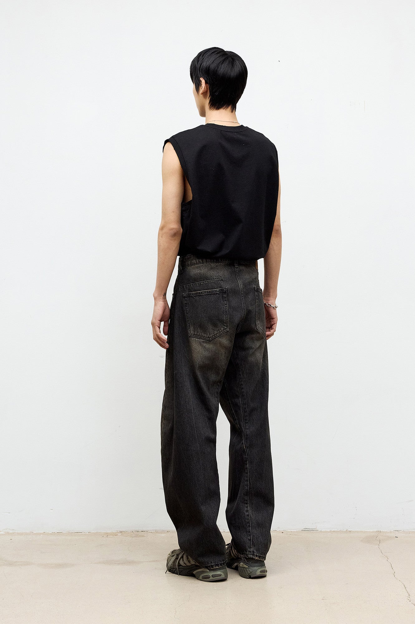 Coor - Distressed Cotton Sleeveless (Black) product image 4 | TRAB K-Fashion Australia