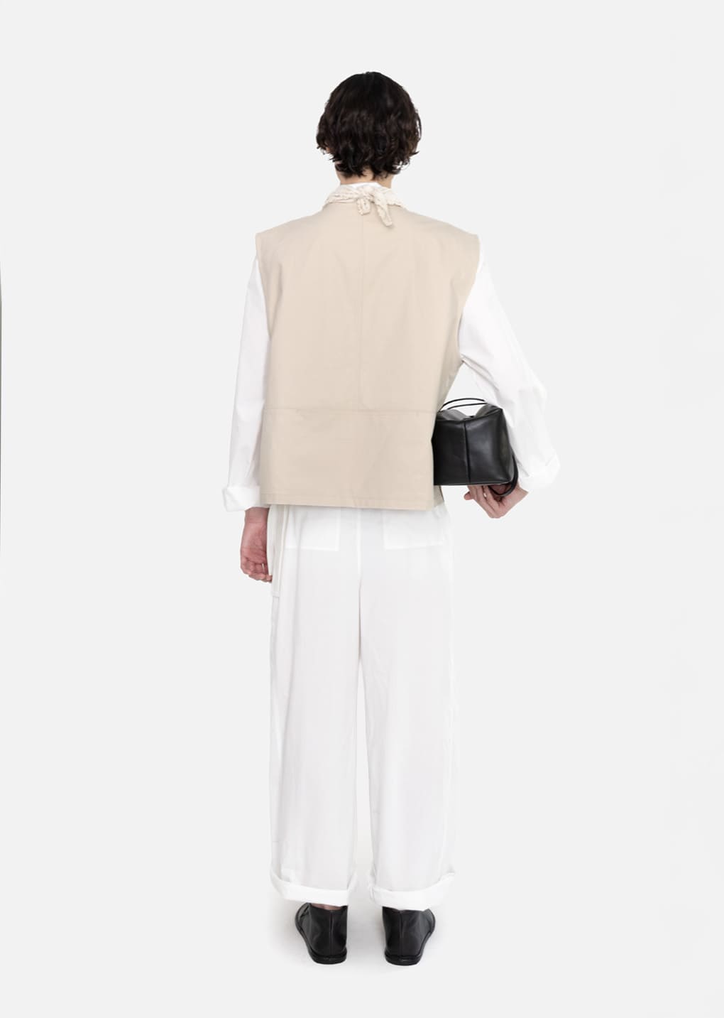 Amomento - Pocket Jumpsuit (White) product image 4 | TRAB K-Fashion Australia