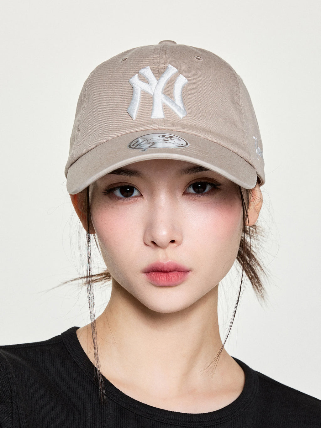 MLB Korea - MLB Signature Unstructured Ball Cap New York Yankees (Beige) product image 3 | TRAB K-Fashion Australia