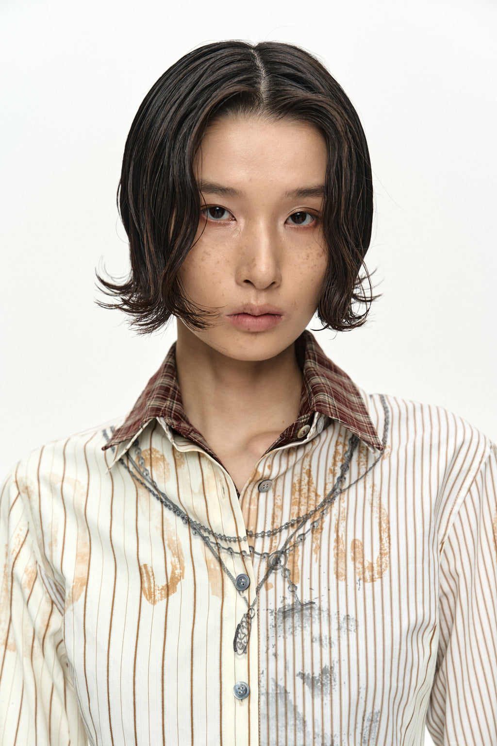 Andersson Bell - Necklace & Choker Trompe-L'oeil Graphic Shirt (Beige) product image 5 | TRAB K-Fashion Australia