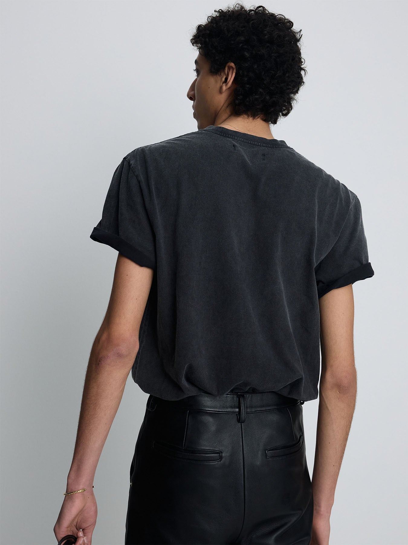 Tonywack - Garment-Dyed Sound Bar T-Shirt (Faded Carbon) product image 4 | TRAB K-Fashion Australia