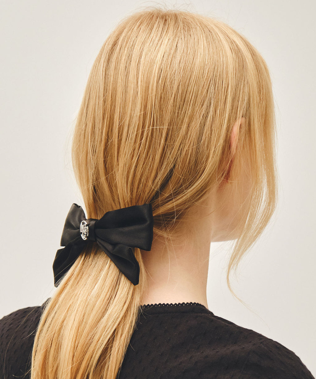 Marithe & Francois Girbaud - Circle Logo Ribbon Hair Pin (Black) product image 5 | TRAB K-Fashion Australia