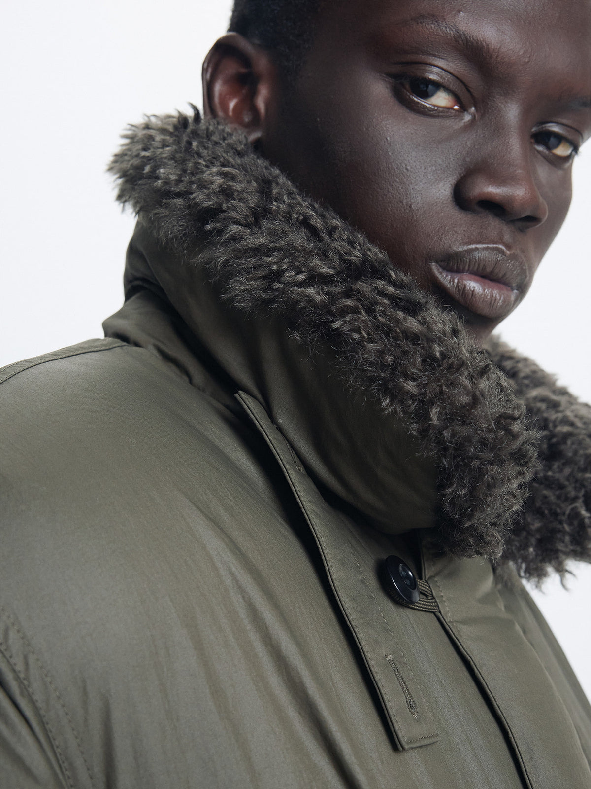 Tonywack - Shearling Collar Puffer Blouson (Olive) product image 5 | TRAB K-Fashion Australia
