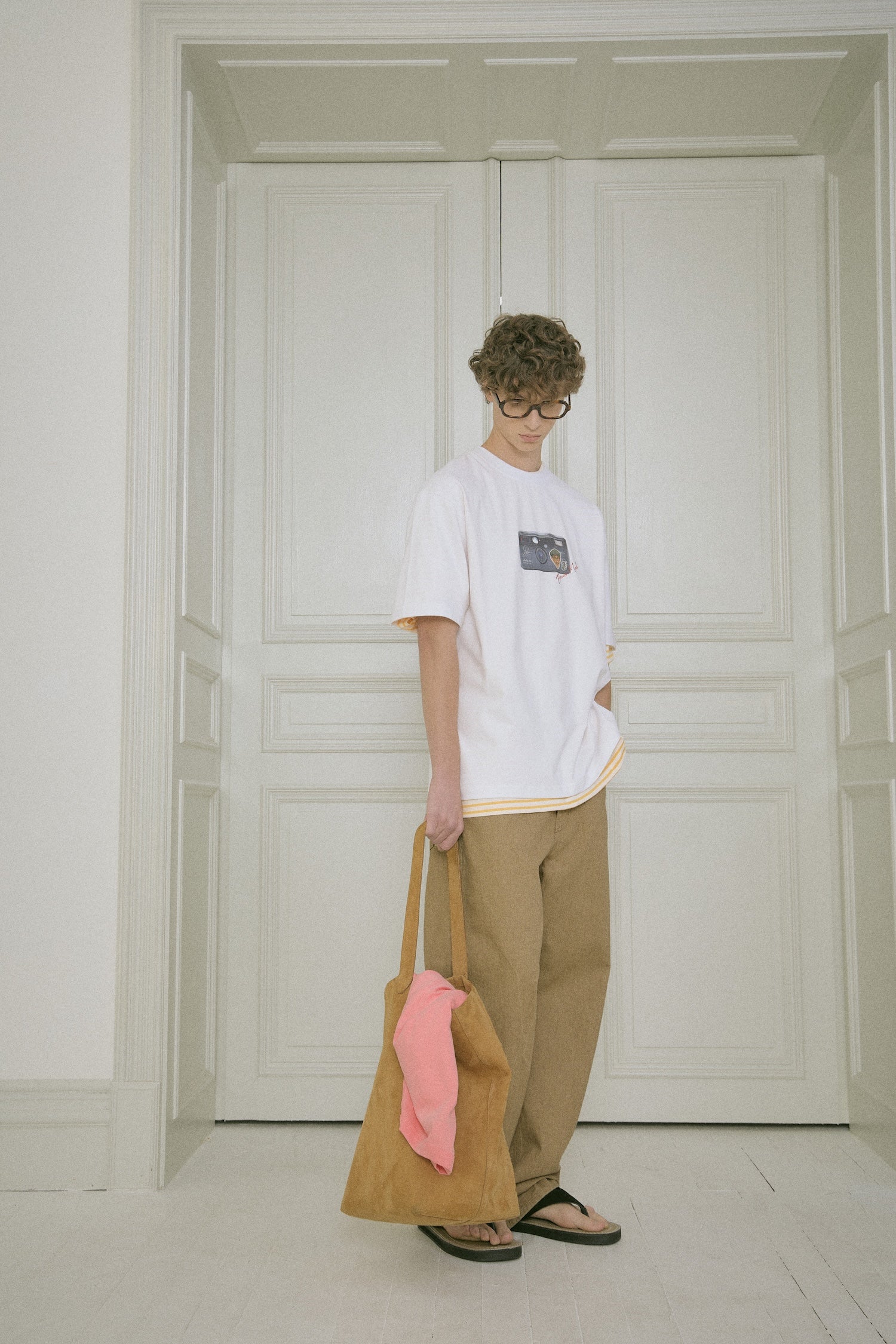 STU - Camera Printing T-Shirt (White) product image 5 | TRAB K-Fashion Australia