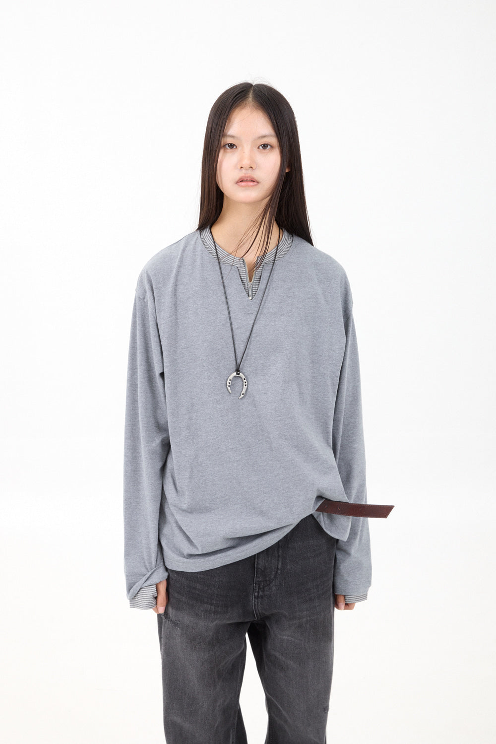 Hatchingroom - Oversized Horseshoe Necklace (OC) product image 5 | TRAB K-Fashion Australia