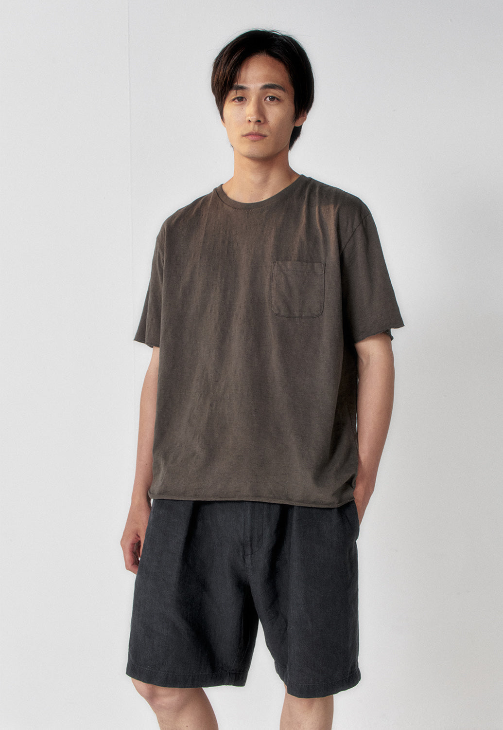 Art if acts - Washed Linen Two Tuck Shorts (Charcoal) product image 5 | TRAB K-Fashion Australia
