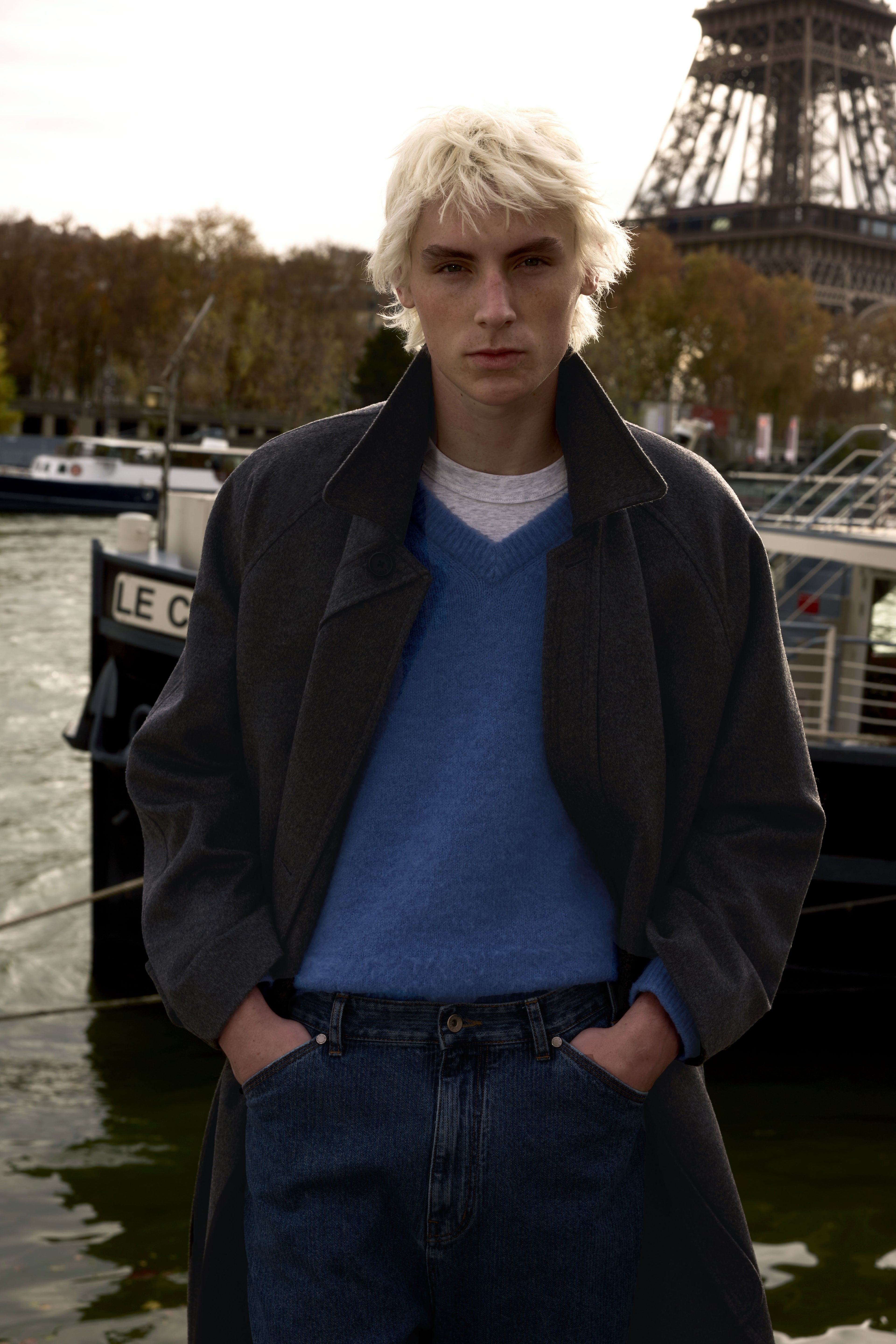 STU - Curved Double Line Mac Coat In Cashmere (Charcoal) product image 16 | TRAB K-Fashion Australia