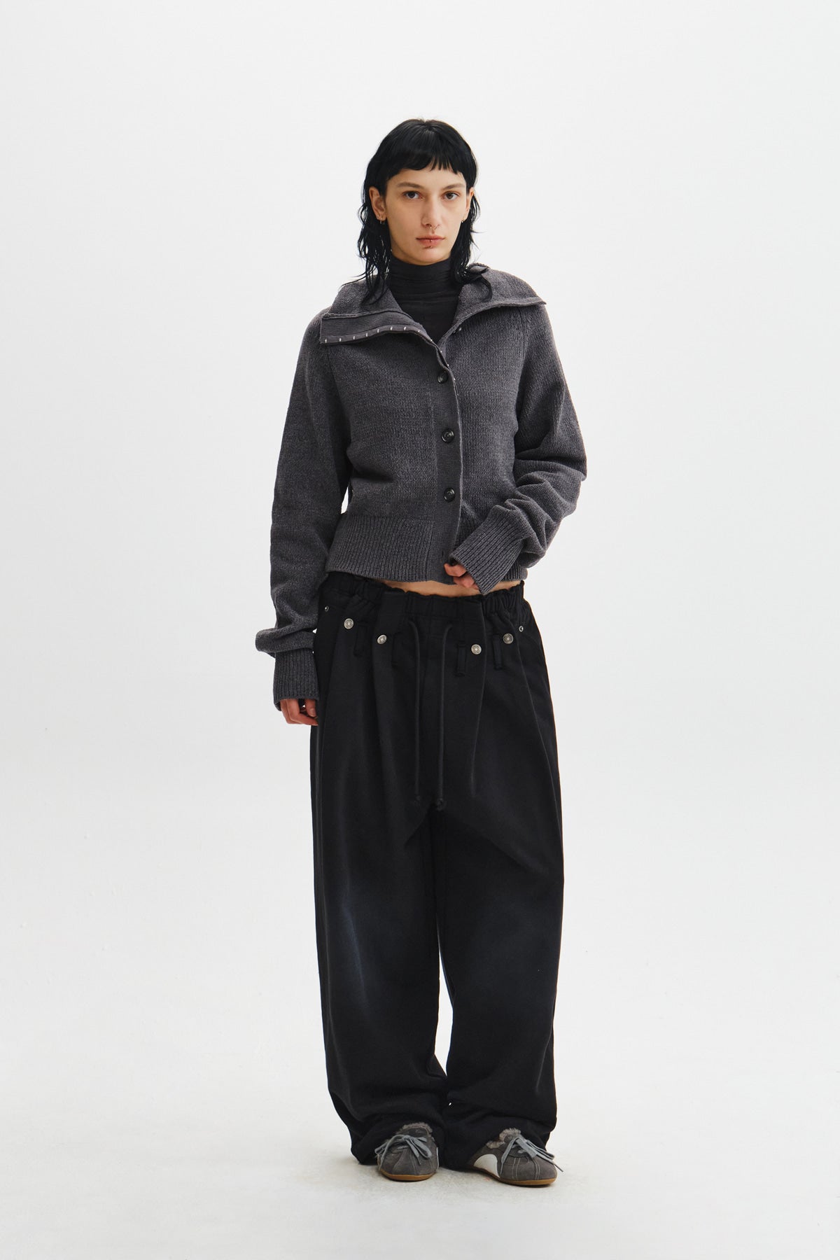 Matin Kim - Snap Tuck Washed Sweatpants (Black) product image 10 | TRAB K-Fashion Australia