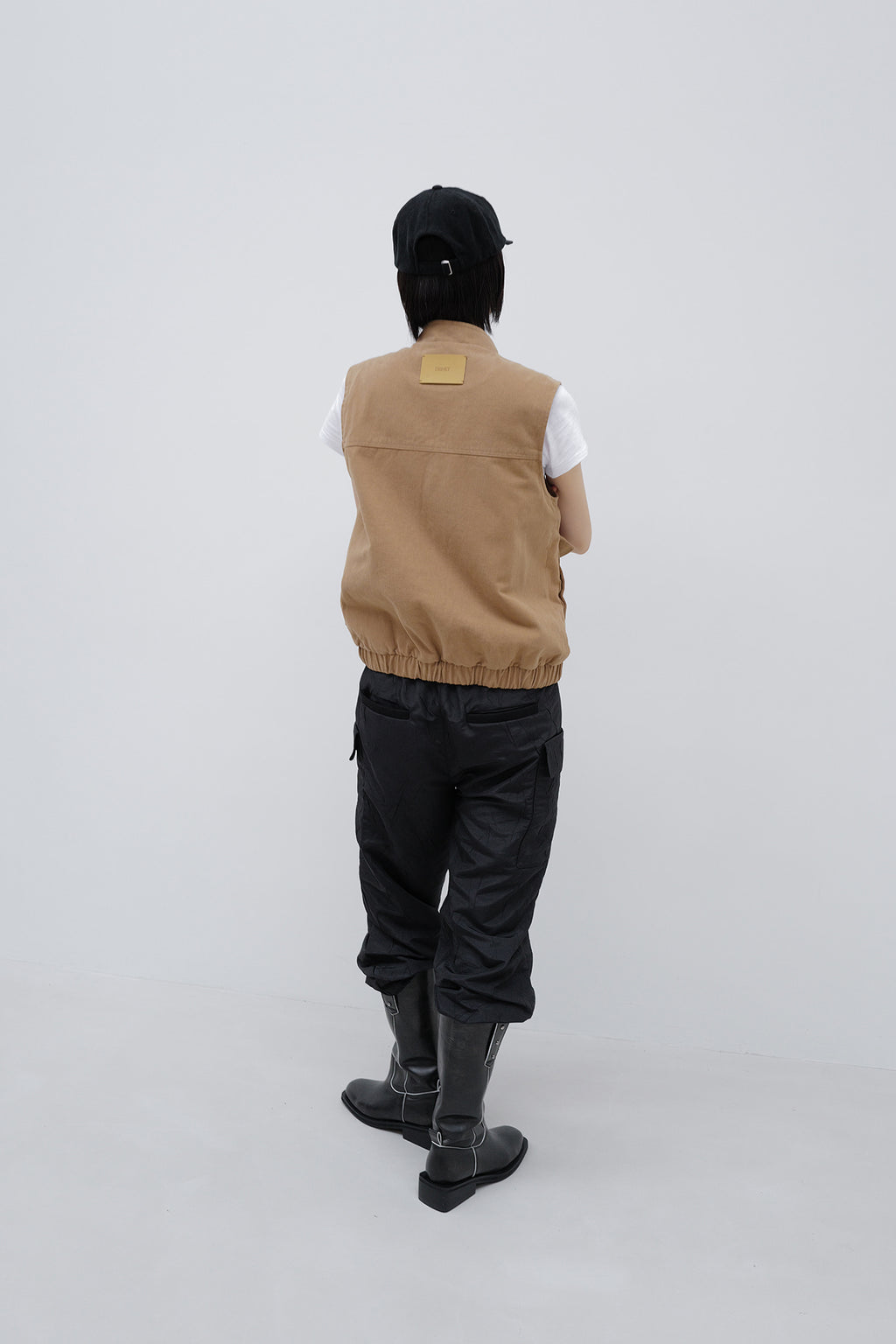 Deinet - Deinet Multi Pocket Cotton Vest (Beige) product image 6 | TRAB K-Fashion Australia
