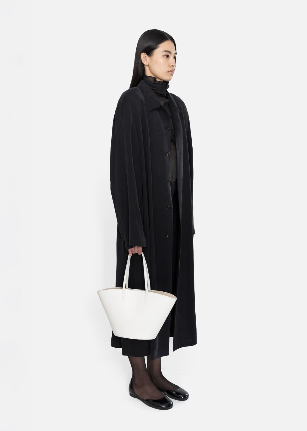 Amomento - Cupro Oversize Trench Coat (Black) product image 7 | TRAB K-Fashion Australia