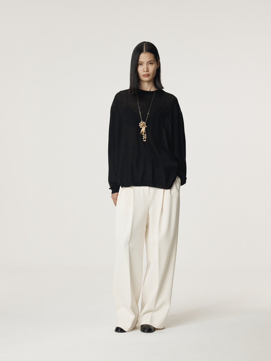 Recto - Back Open Detail Knit Top (Black) product image 2 | TRAB K-Fashion Australia