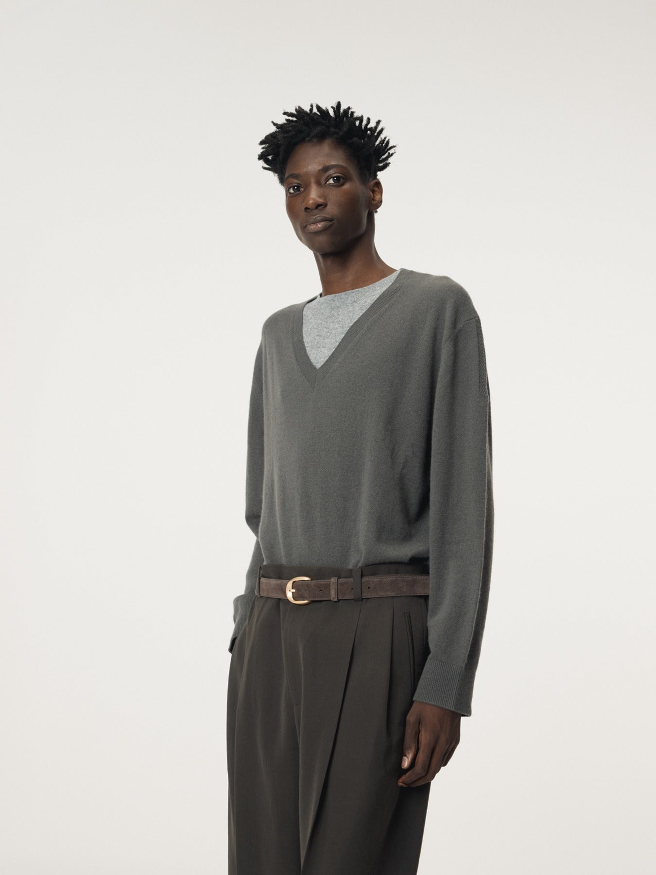 Recto - Contrast Layered V-Neck Knit Top (Taupe Grey) product image 1 | TRAB K-Fashion Australia