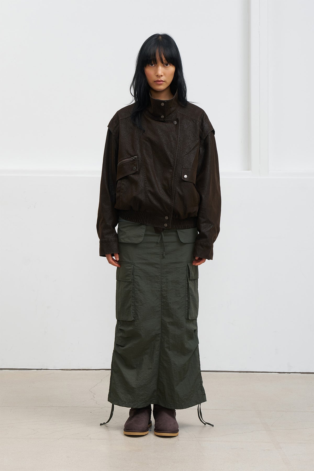 Deinet - Nylon Utility Cargo Skirt (Khaki) product image 1 | TRAB K-Fashion Australia