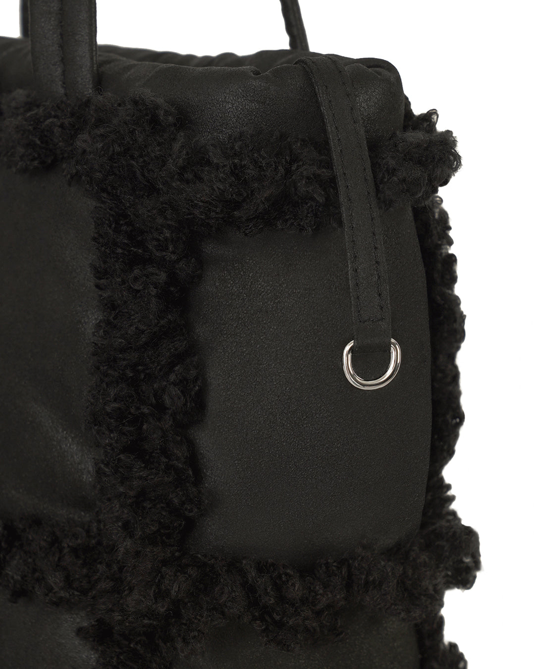 Stand Oil - Bubble Bag Mini (Fur Black) product image 5 | TRAB K-Fashion Australia
