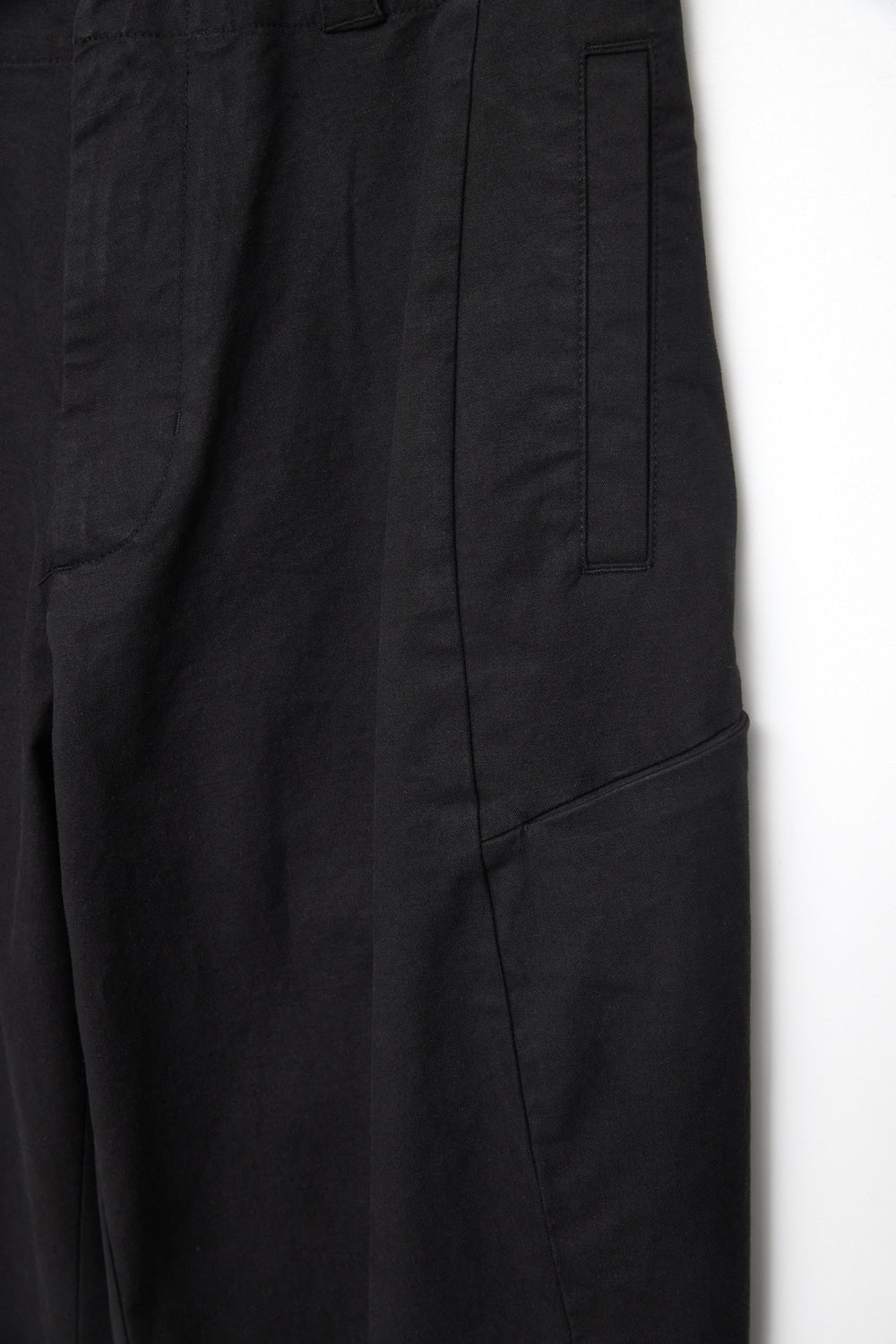 Hatchingroom - Silent Trousers (Black) product image 3 | TRAB K-Fashion Australia
