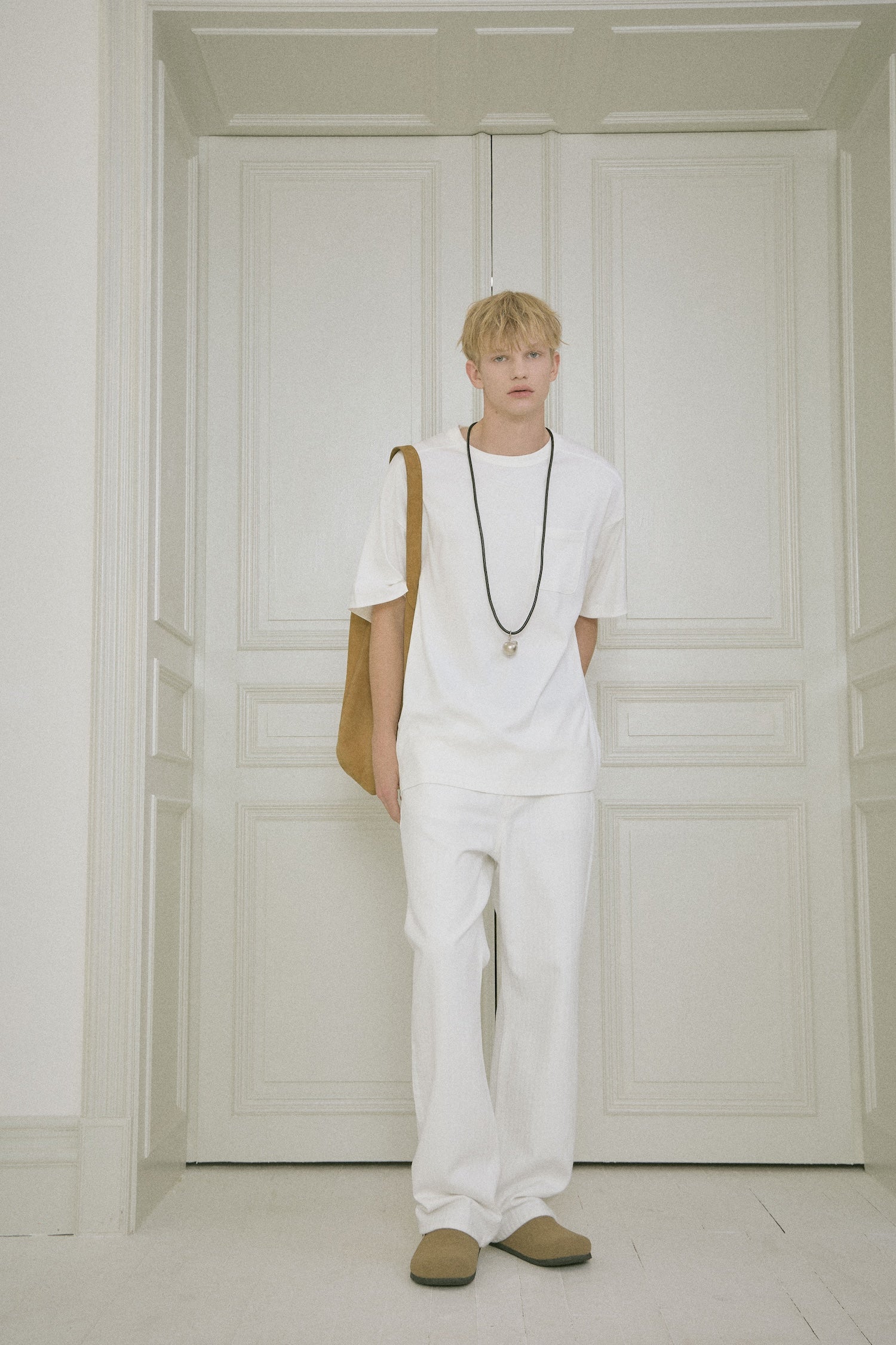 STU - Pocket T-Shirt (Ivory) product image 11 | TRAB K-Fashion Australia