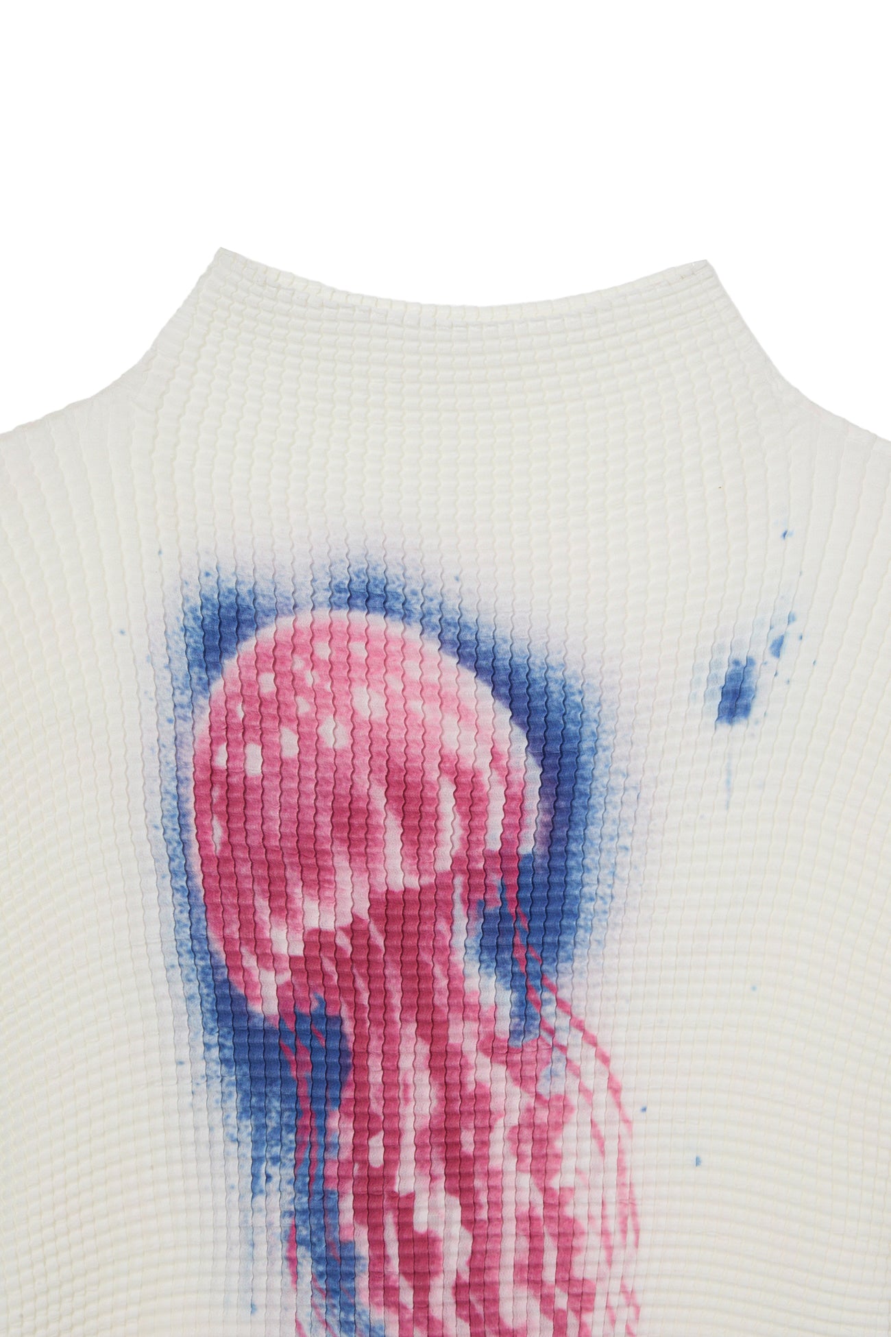 Deinet - Pleated Graphic T-Shirt (White) product image 3 | TRAB K-Fashion Australia