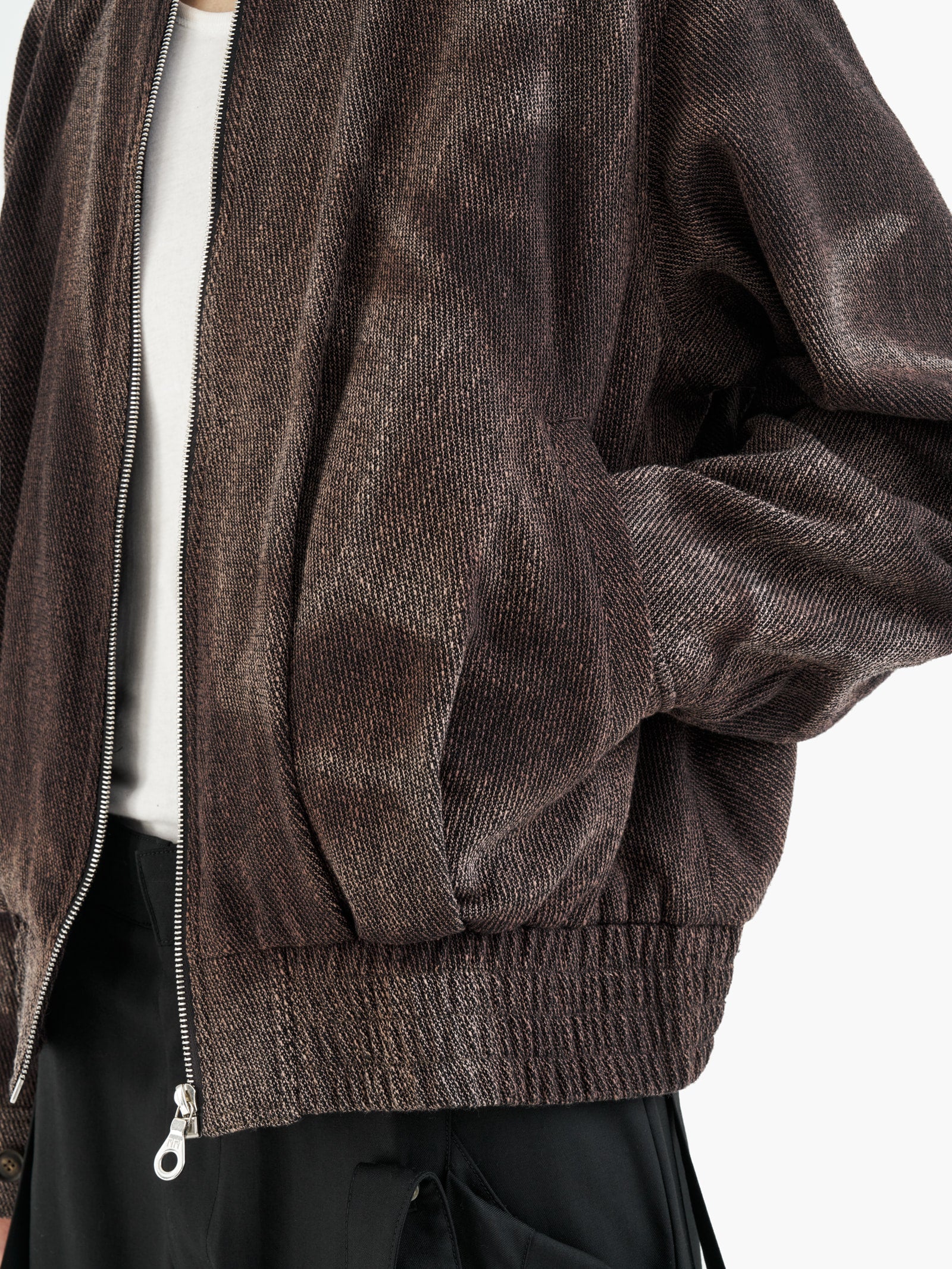 Jiyong Kim - Sun-Bleached Pleated Bomber (Brown) product image 5 | TRAB K-Fashion Australia