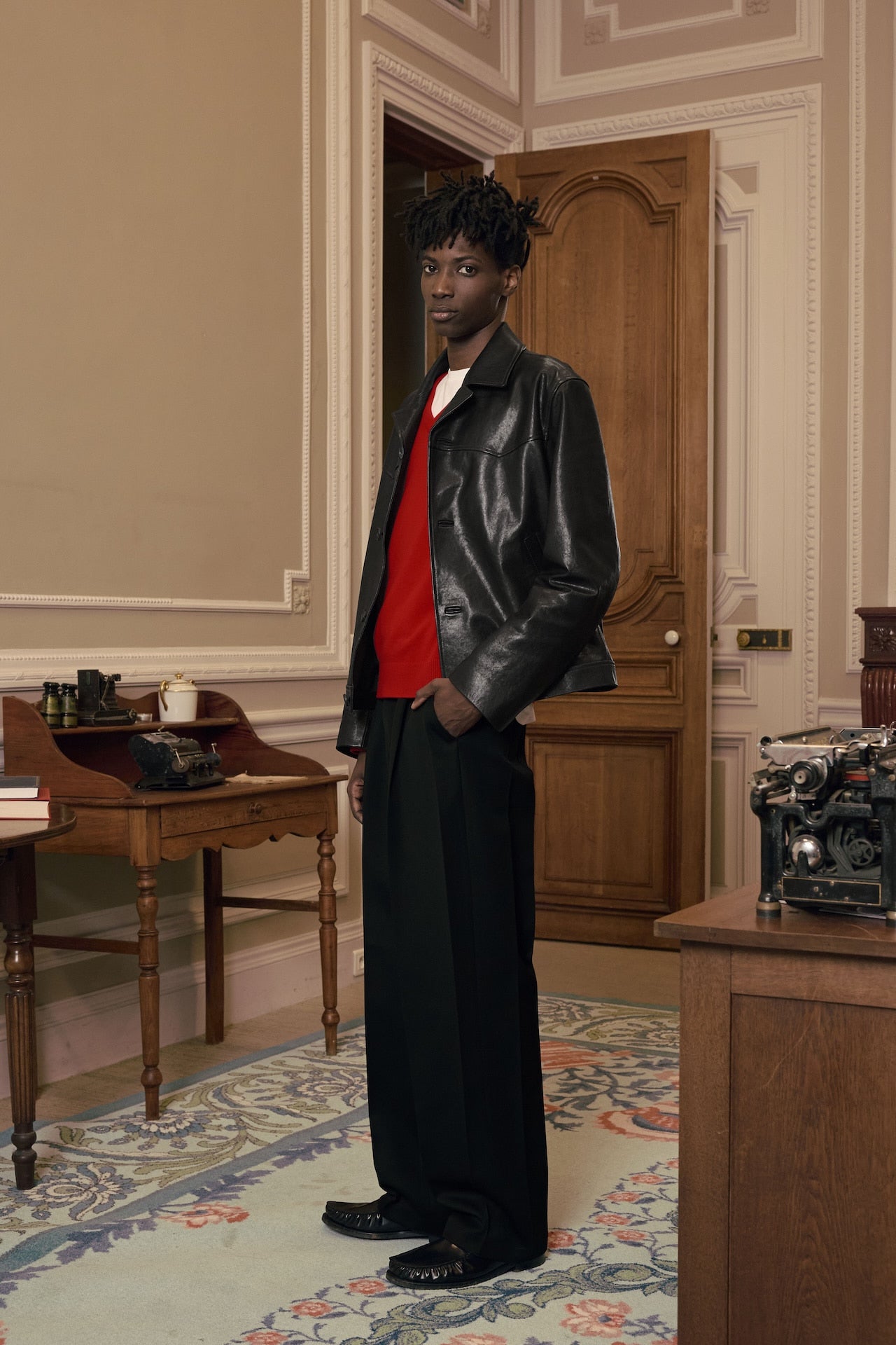 STU - Pin Tuck V-neck Knit (Red) product image 8 | TRAB K-Fashion Australia