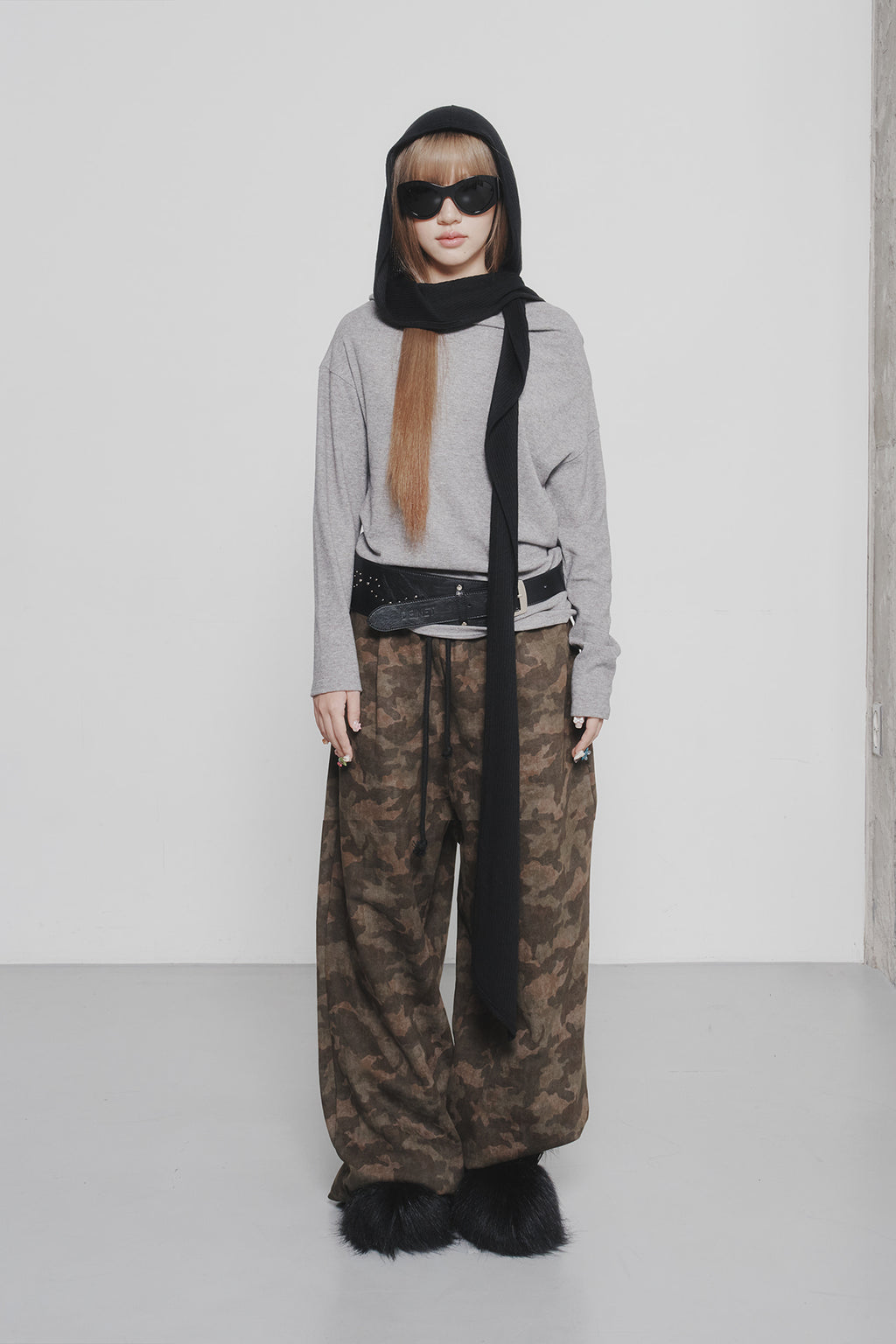 Deinet - Hug Me Hood Long Sleeve (Melange Grey) product image 1 | TRAB K-Fashion Australia