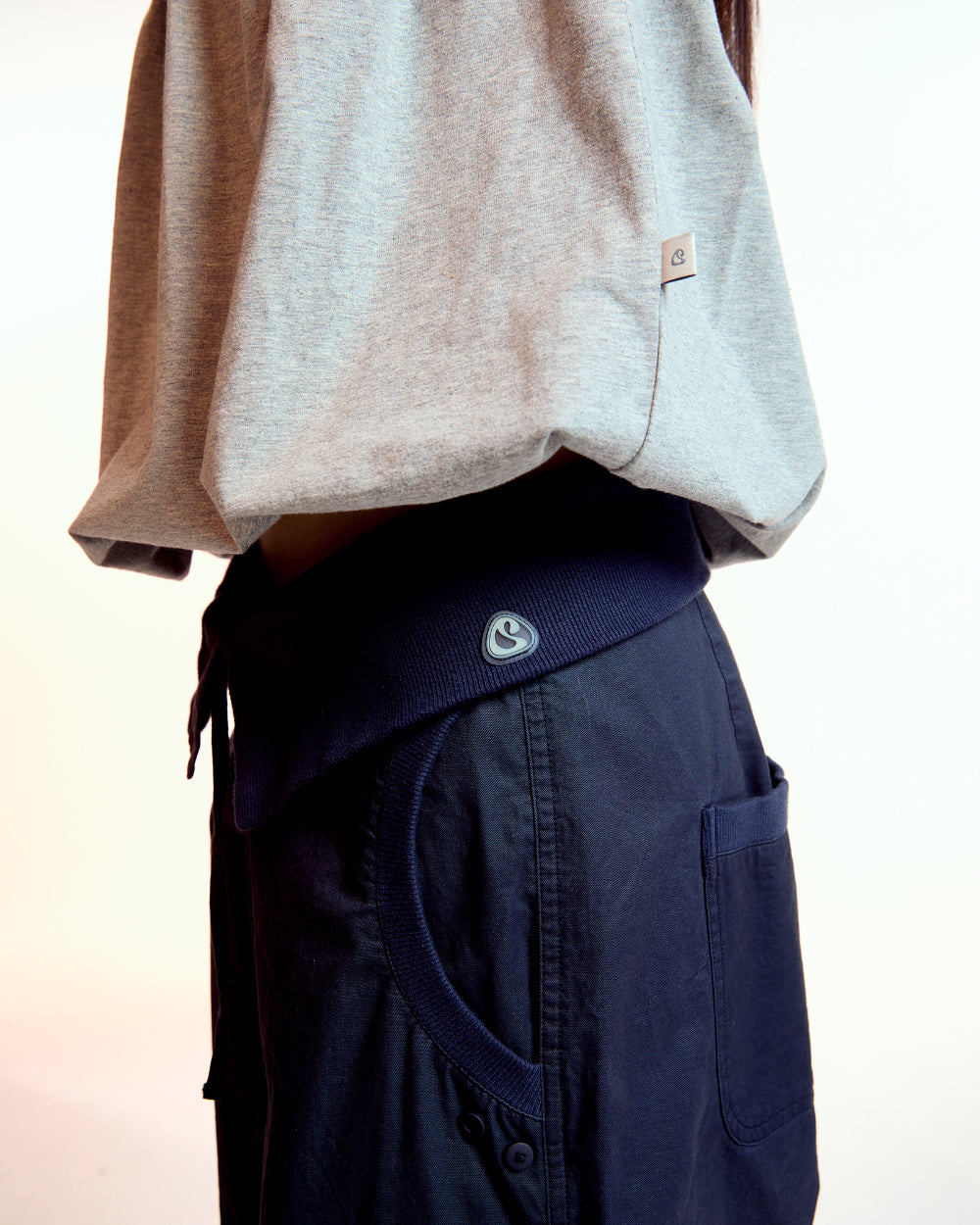 Coyseio - Flow Fold Pants (Navy) product image 7 | TRAB K-Fashion Australia