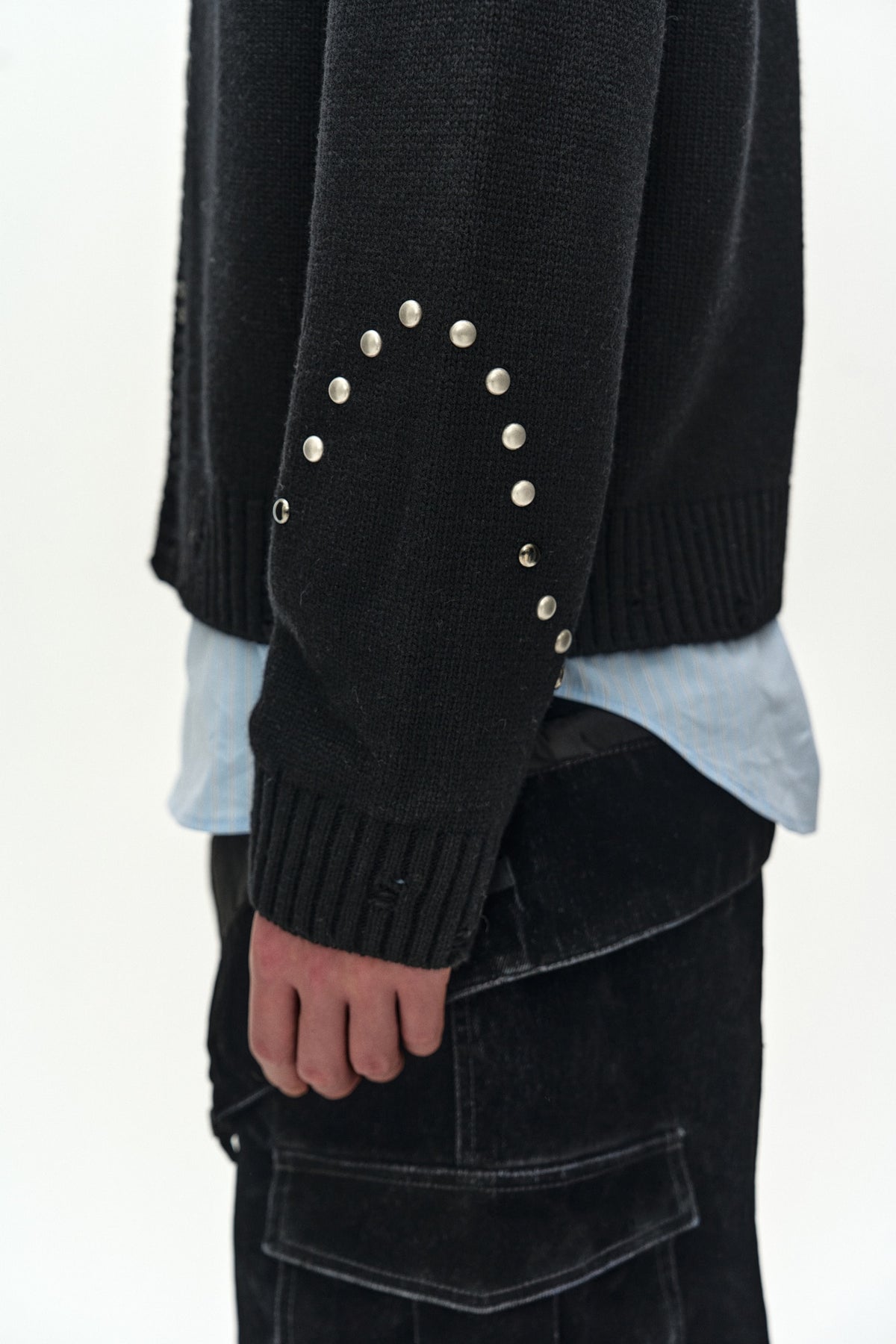 Andersson Bell - Roghen Studded Cardigan (Black) product image 9 | TRAB K-Fashion Australia