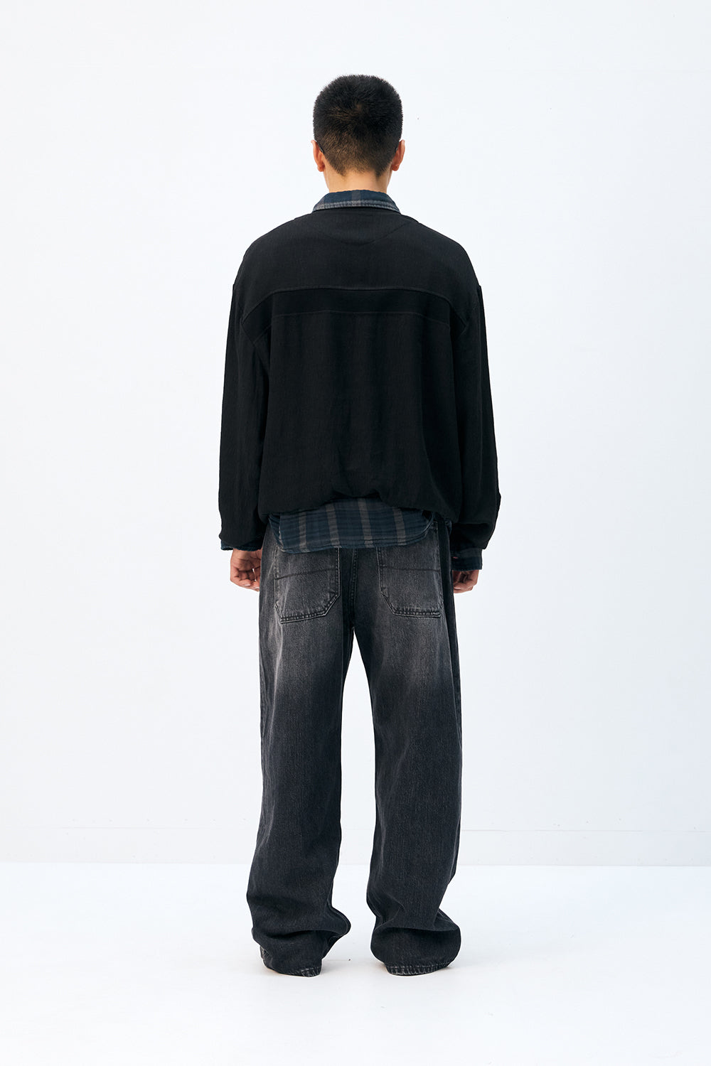 Hatchingroom - Archive Pullover Shirt (Black) product image 7 | TRAB K-Fashion Australia