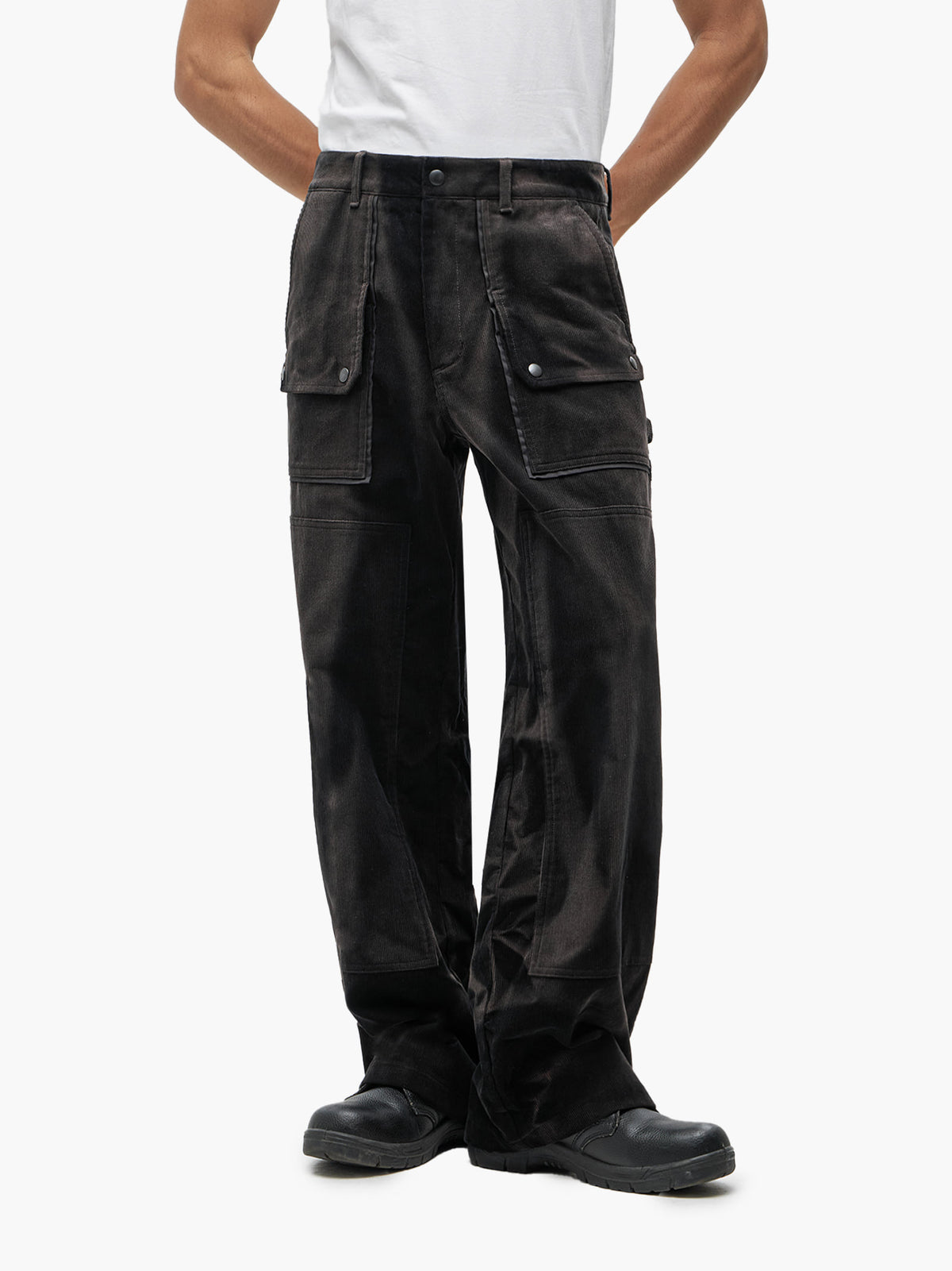 Jiyong Kim - Sun-Bleached Double-Knee Trousers (Black) product image 3 | TRAB K-Fashion Australia