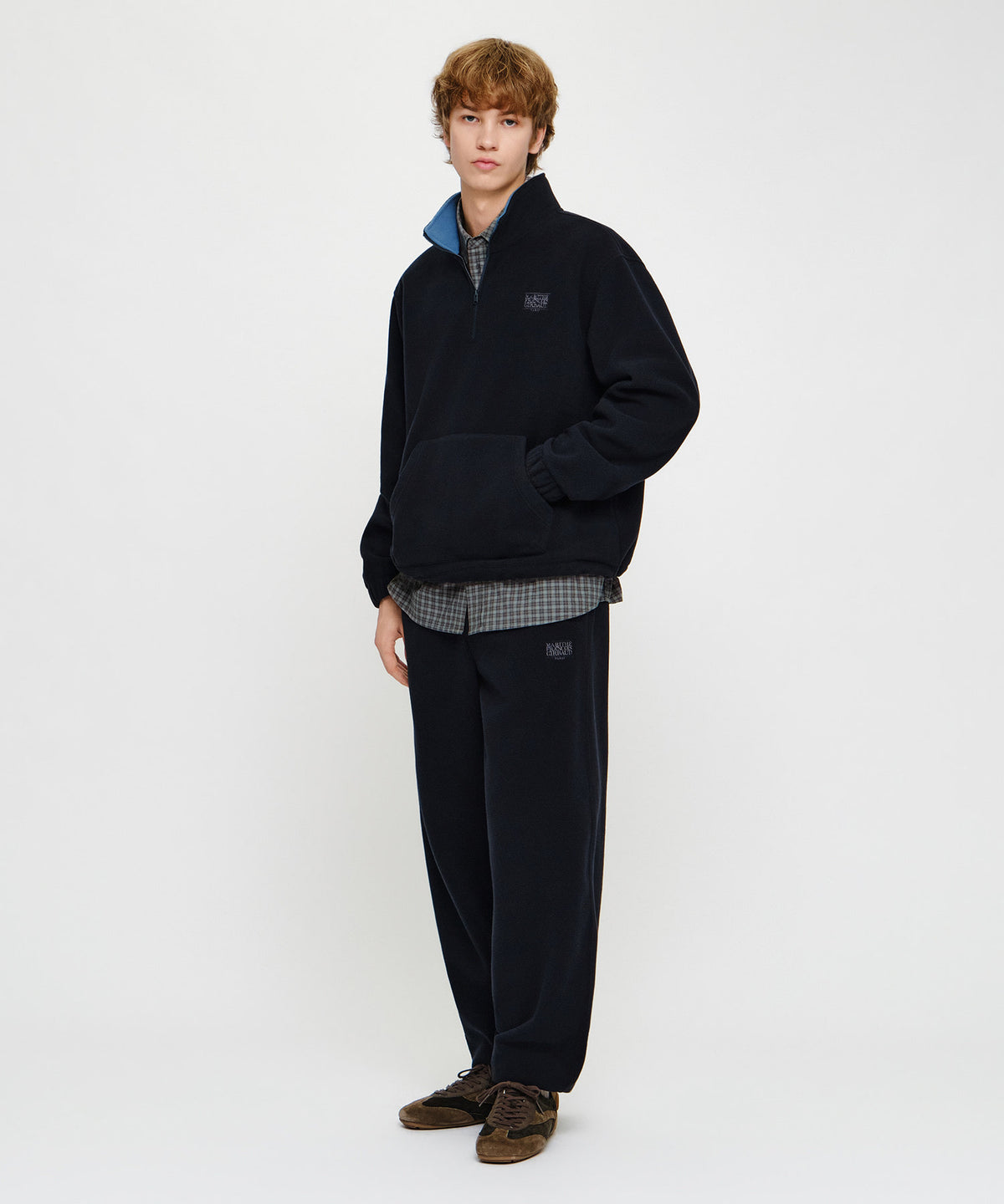 Marithe & Francois Girbaud - Classic Logo Fleece Joggers (Dark Navy) product image 3 | TRAB K-Fashion Australia