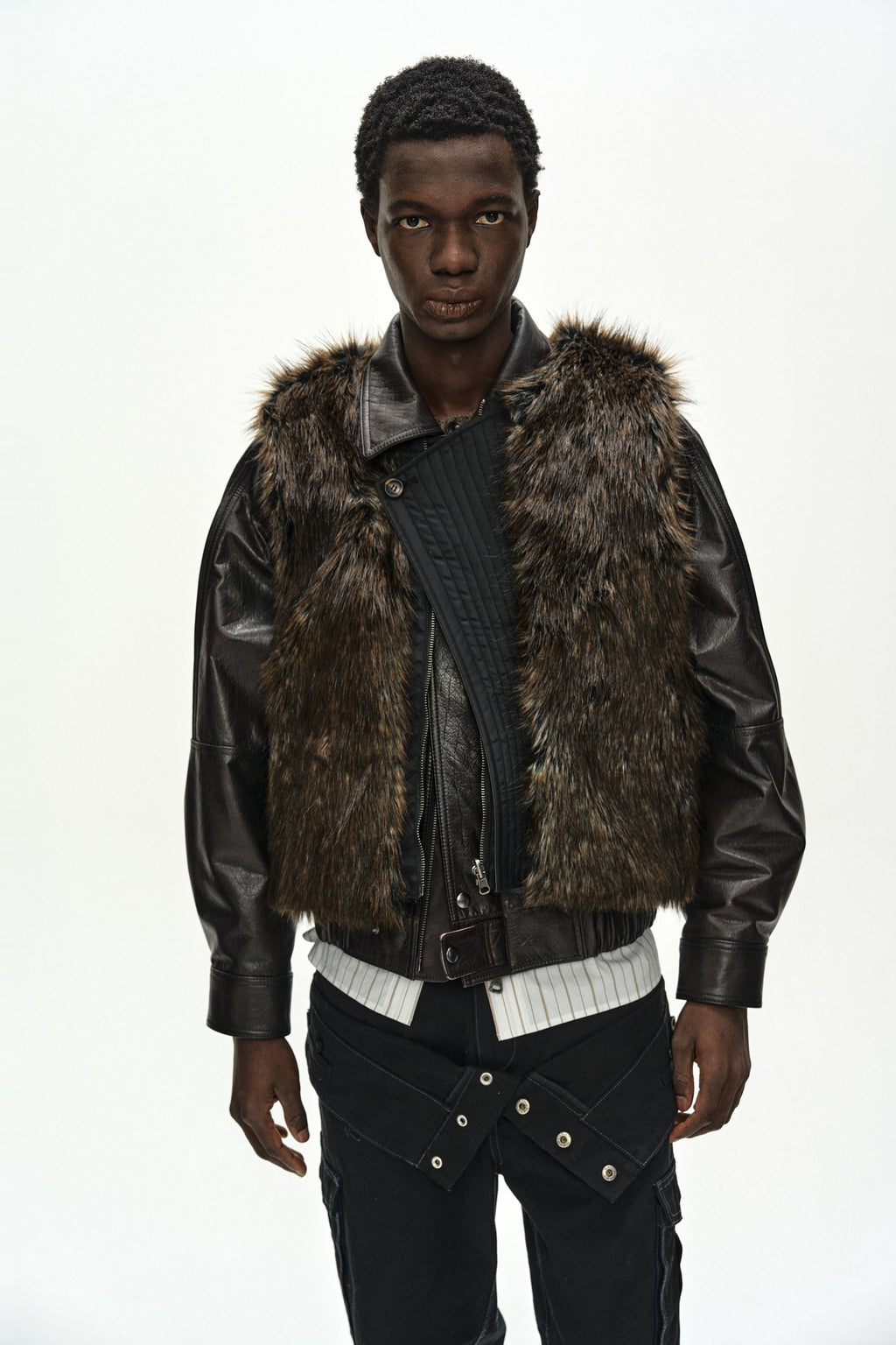 Andersson Bell - Unisex Curved Placket Reversible Vest (Brown/Khaki) product image 9 | TRAB K-Fashion Australia