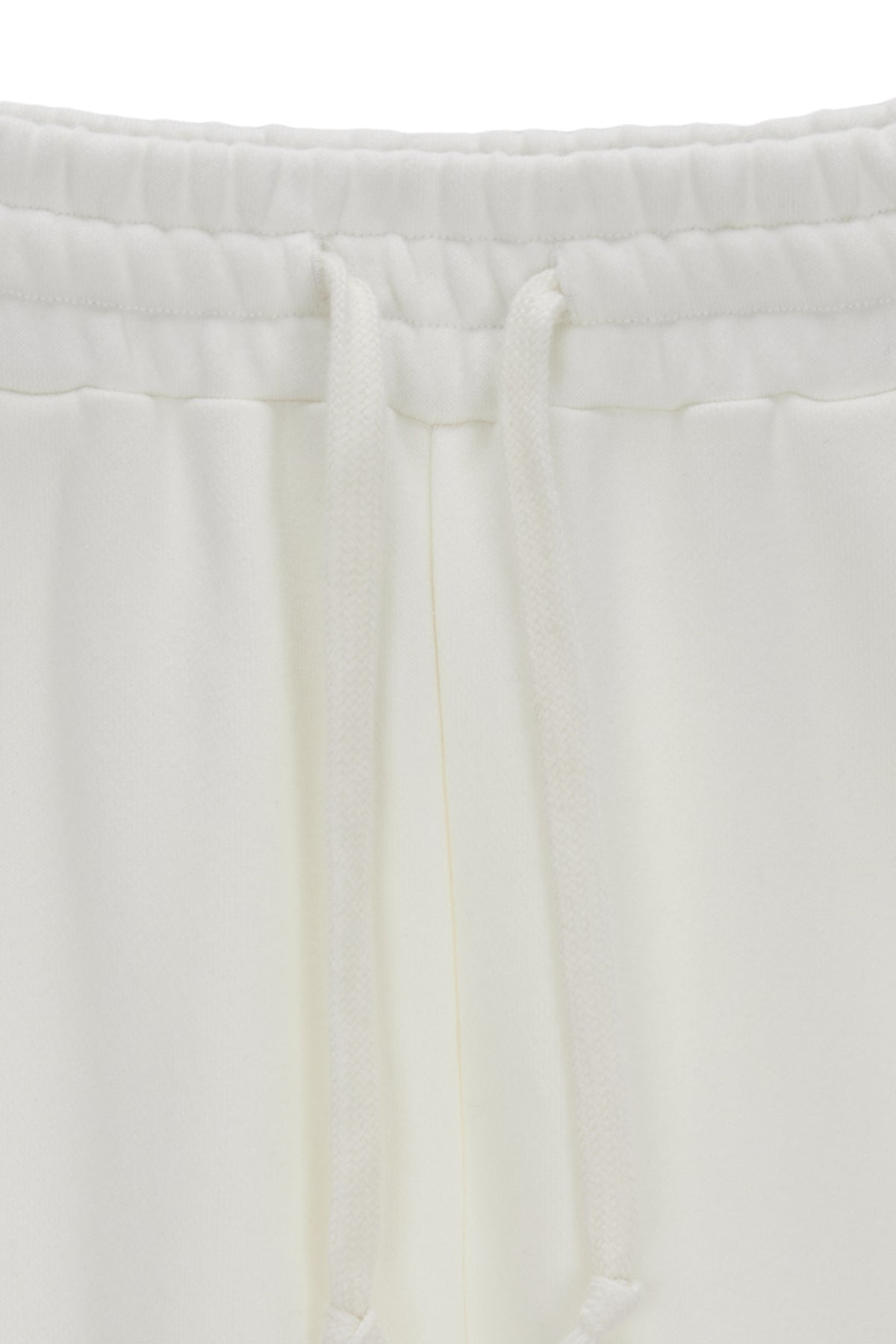 Matin Kim - Patch Point Sweatpants (Ivory) product image 3 | TRAB K-Fashion Australia