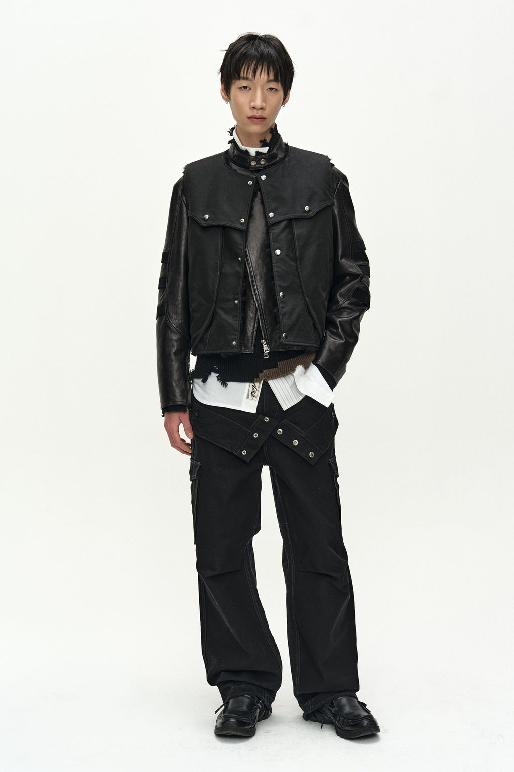 Andersson Bell - Unisex Reversible Collarless Fur Vest (Black) product image 3 | TRAB K-Fashion Australia