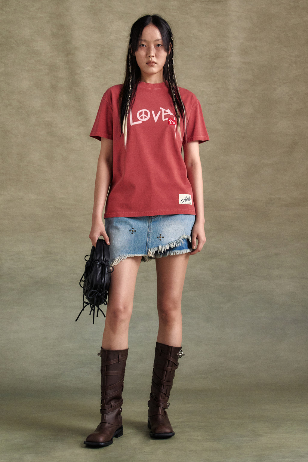 Andersson Bell - Unisex Love T-Shirt (Red) product image 2 | TRAB K-Fashion Australia