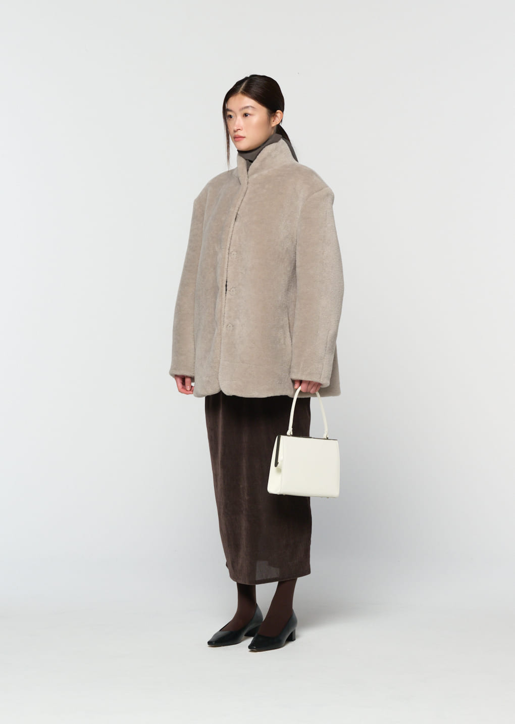Amomento - shearling mid jacket (Grey) product image 3 | TRAB K-Fashion Australia