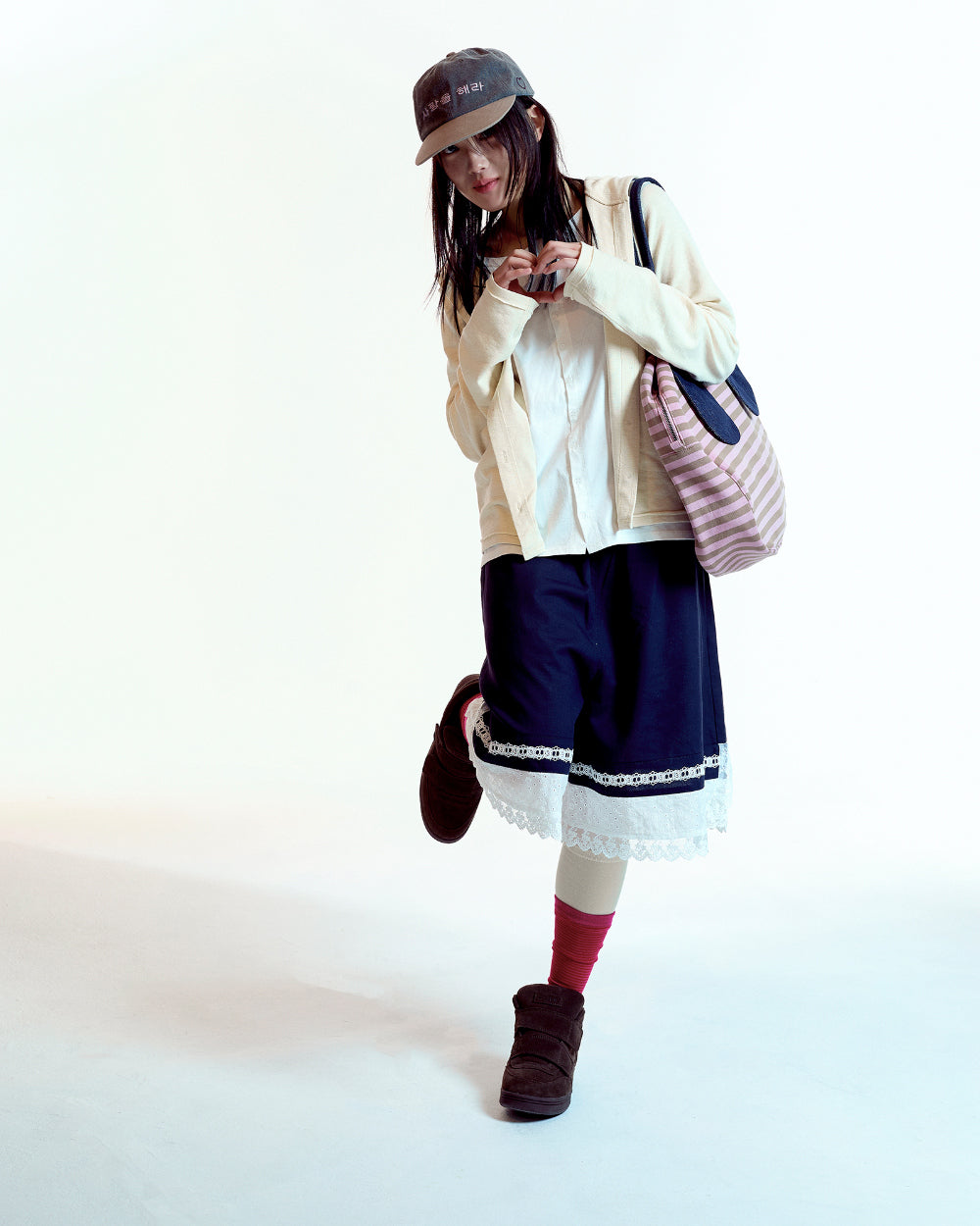 Coyseio - Lace Shorts (Navy) product image 3 | TRAB K-Fashion Australia
