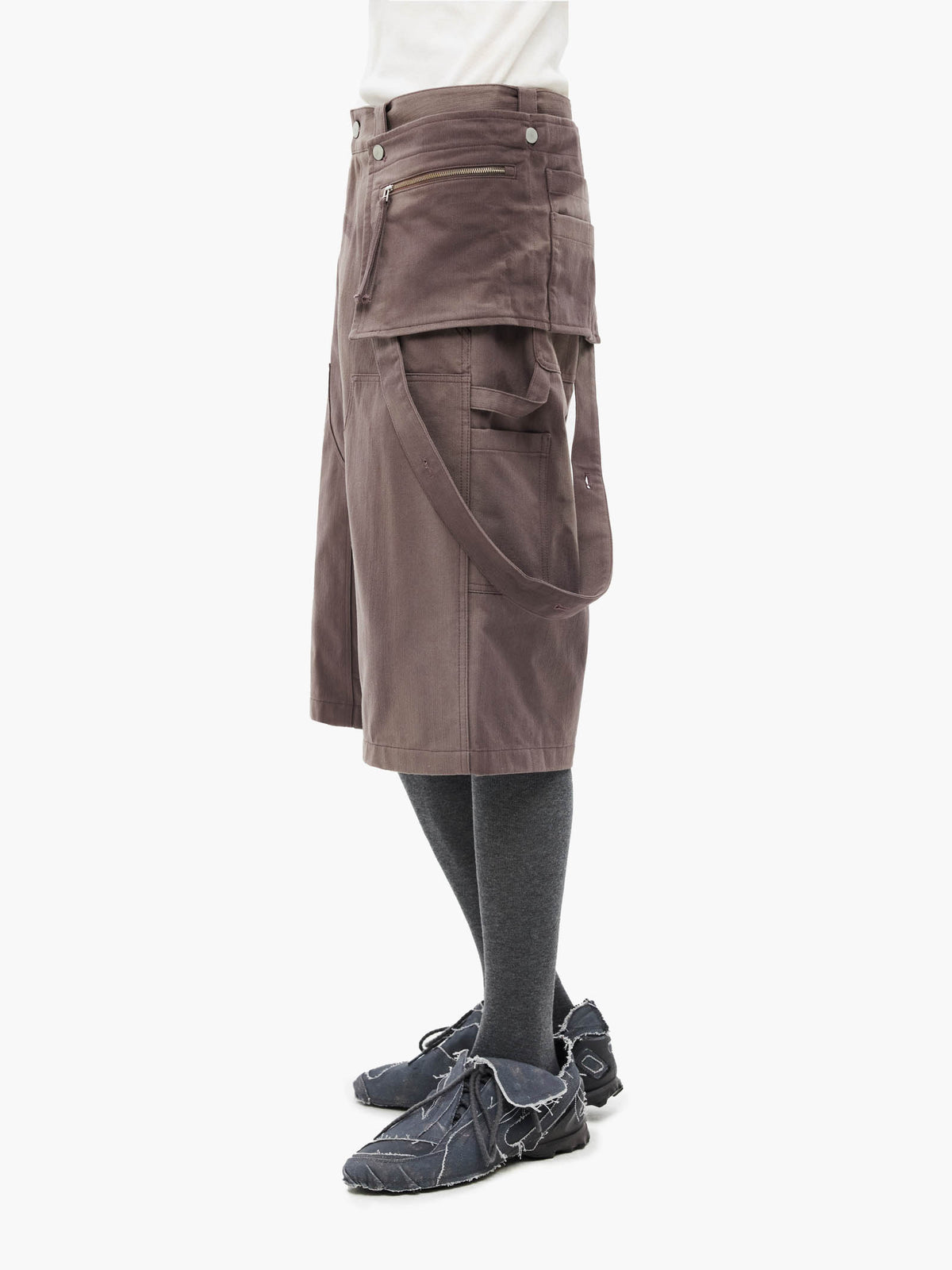 Jiyong Kim - Sun-Bleached Work Half Trousers (Brown) product image 3 | TRAB K-Fashion Australia