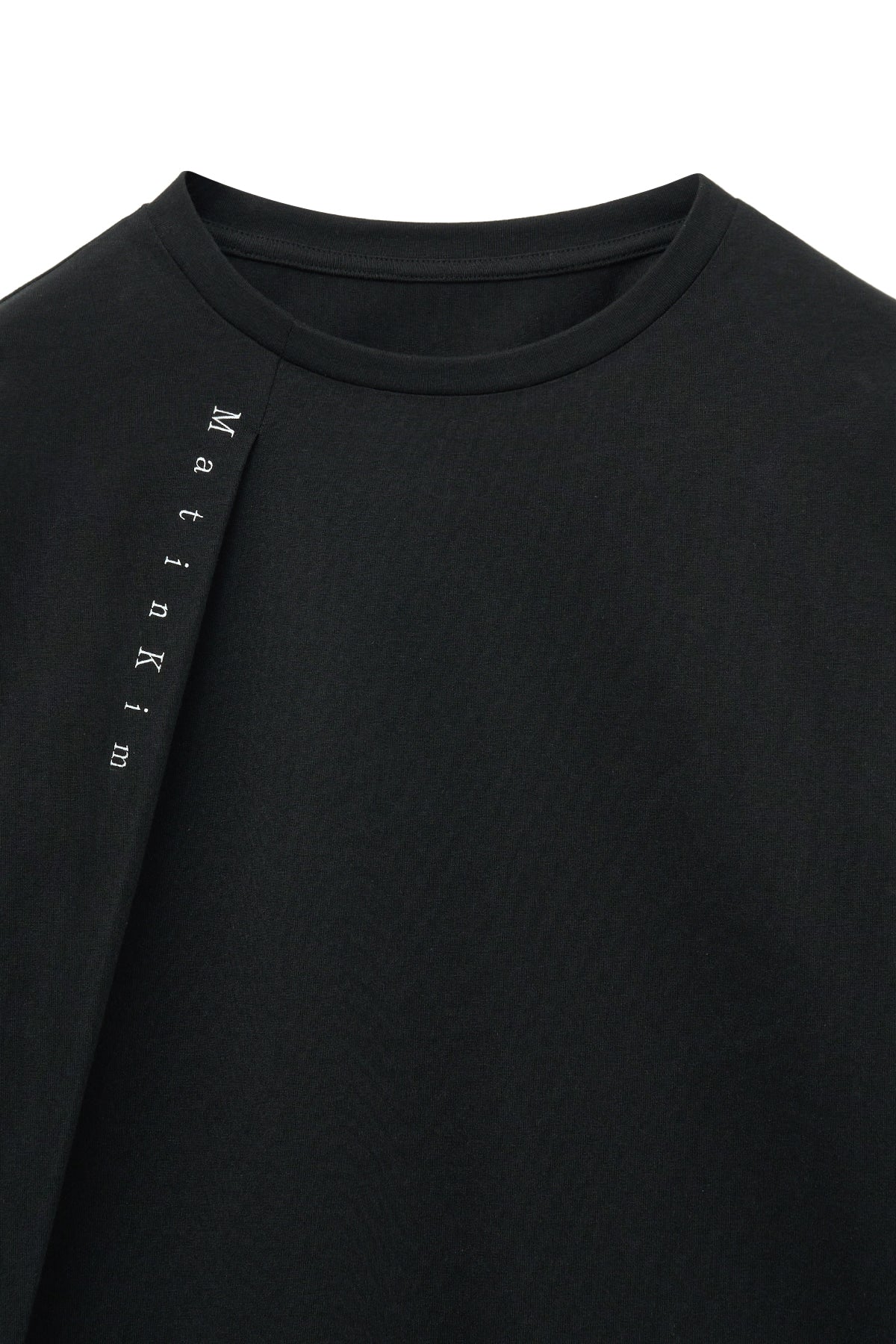 Matin Kim - Tuck Point Long Sleeve Top (Black) product image 3 | TRAB K-Fashion Australia